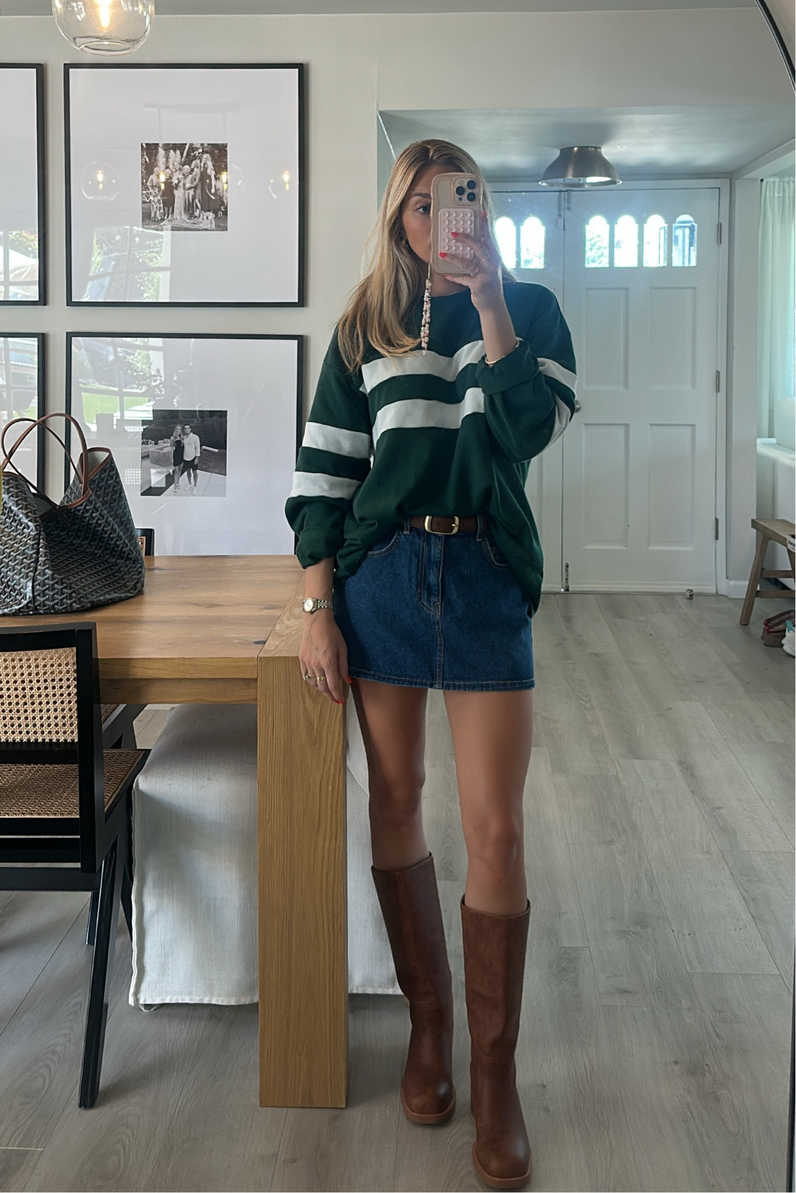 OOTD 👢 wearing size small in skirt 