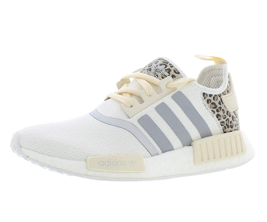 adidas Women's NMD_r1's Sneaker | Amazon (US)