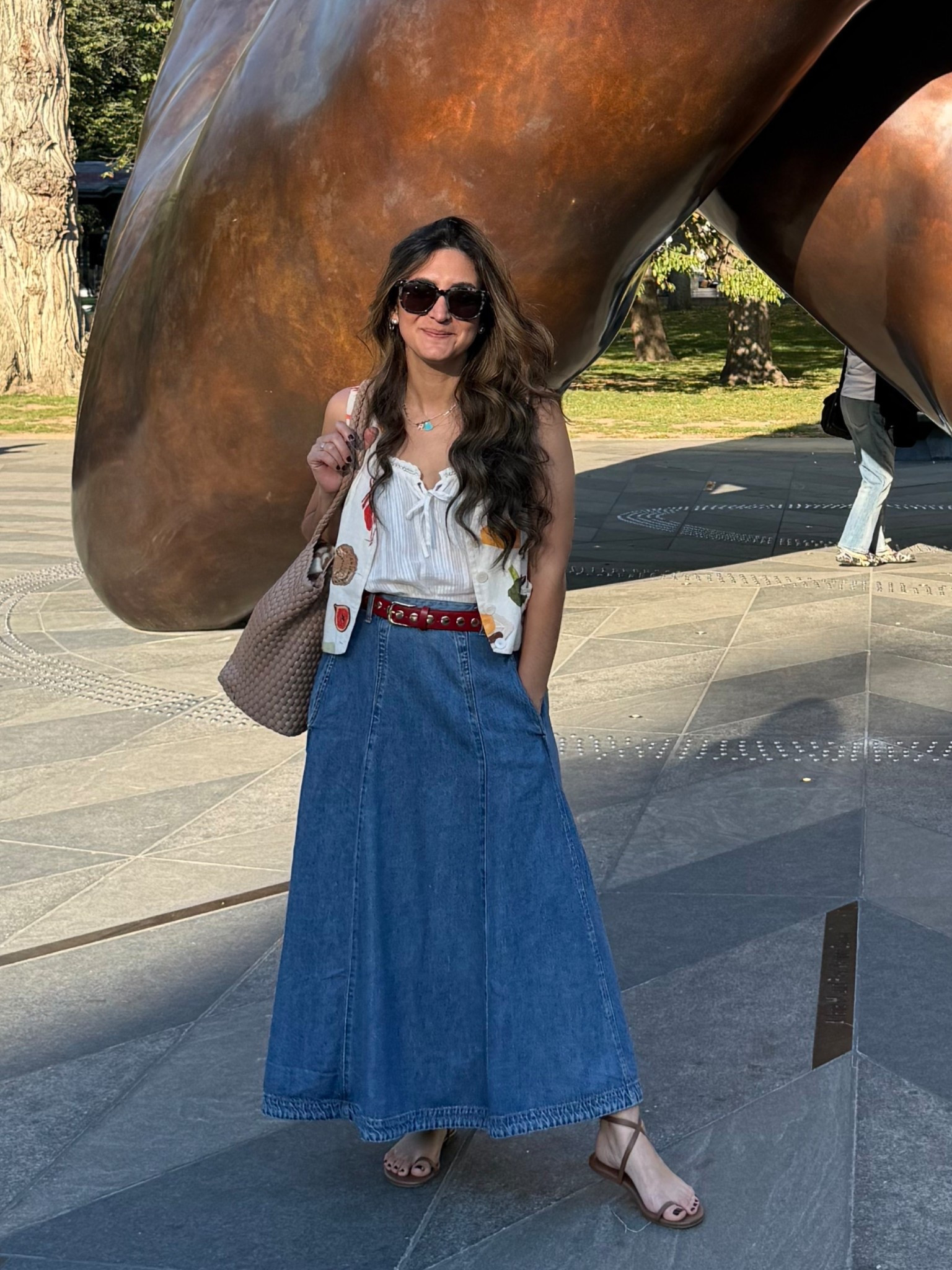 Fall outfit but make it 80 degree weather friendly! Fit notes: 
- sandals are TTS, and surprisingly comfy
- size down on the skirt, it’s my fave!
- Amazon belt is Amazon qualify - but for a “trendy” item, it’s perfect! 
- Amazon bag, in the other hand, has been SO GOOD for months! 
-I’m 5’2, RUN to grab this skirt if you are petite. I continue reaching for it V often, it’s comfy and flattering! 

#LTKFindsUnder50 #LTKFindsUnder100 #LTKPetite