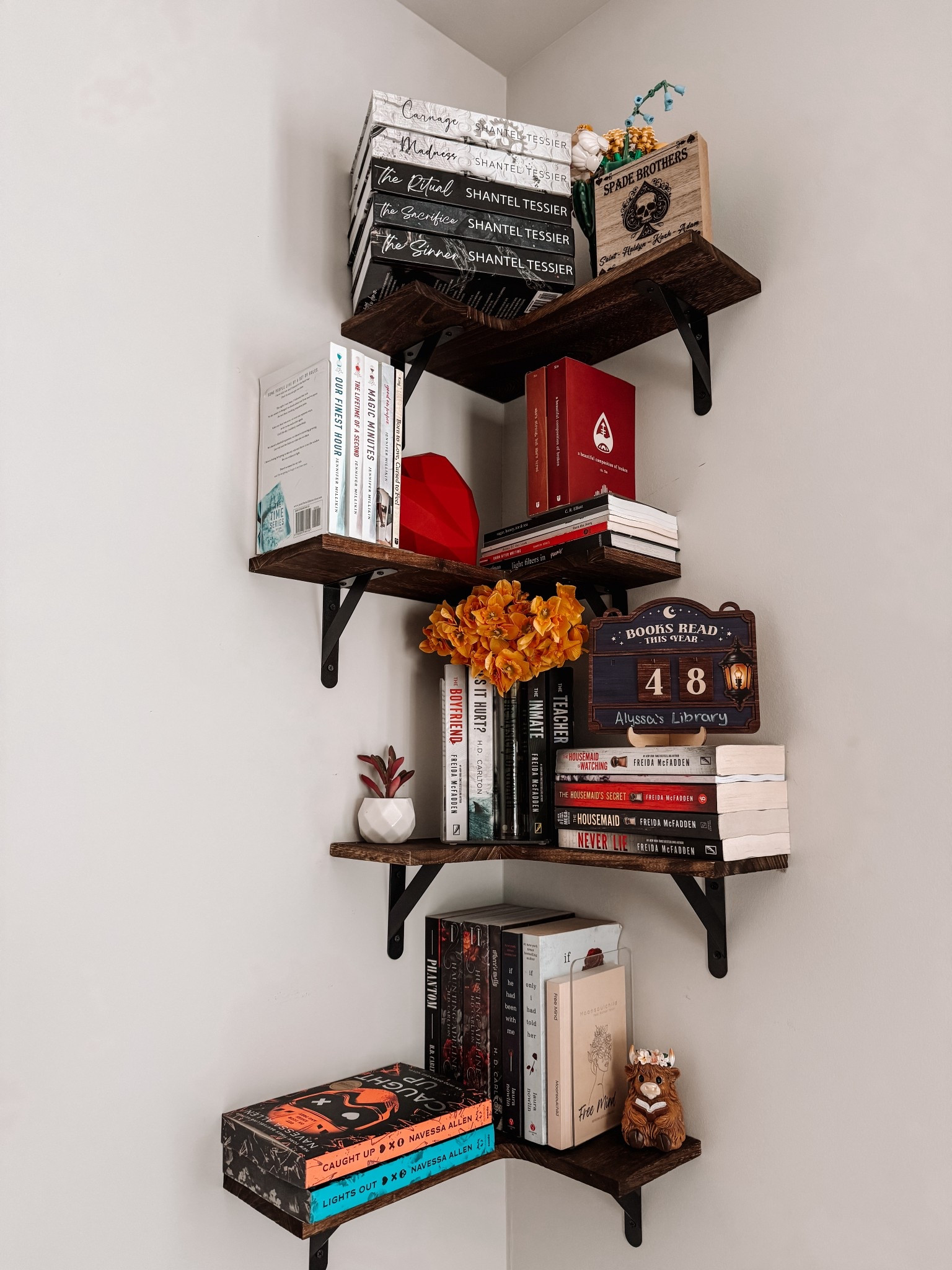 Loving my new book nook 