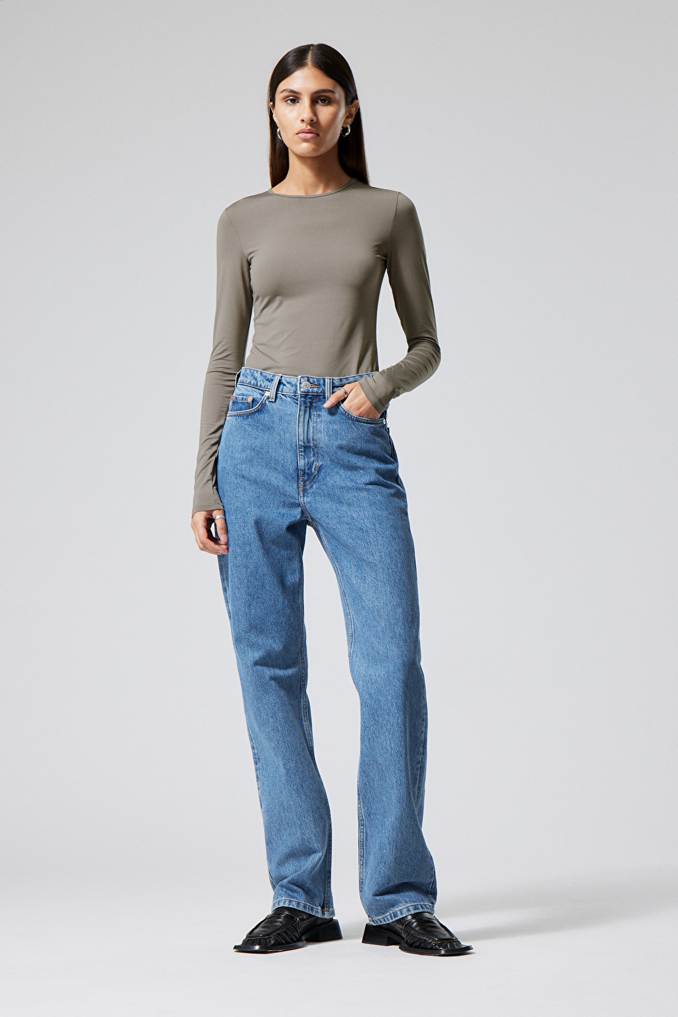 Rowe Extra High Straight Jeans | Weekday