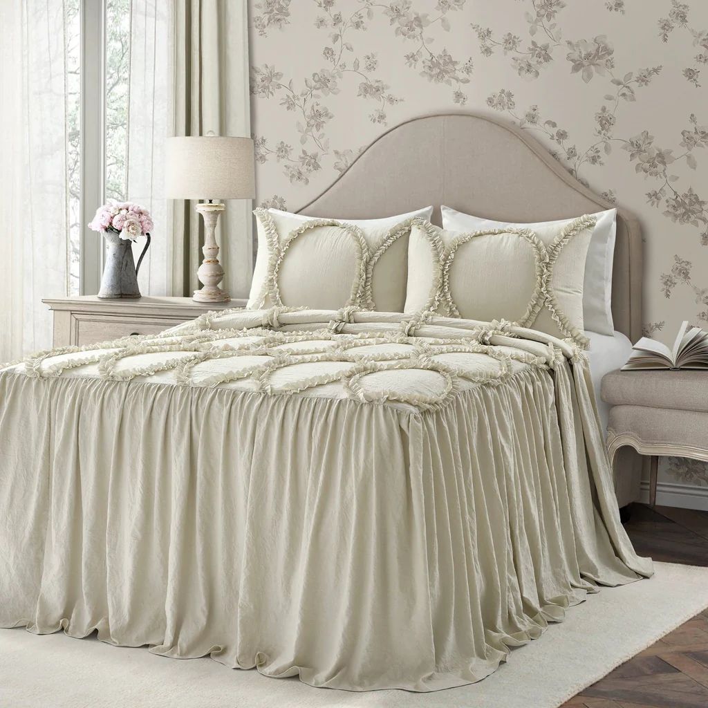 Riviera 3 Piece Bedspread Set | Lush Decor