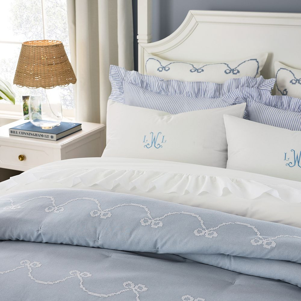 Georgia Bow Garland Quilt | Pottery Barn Teen