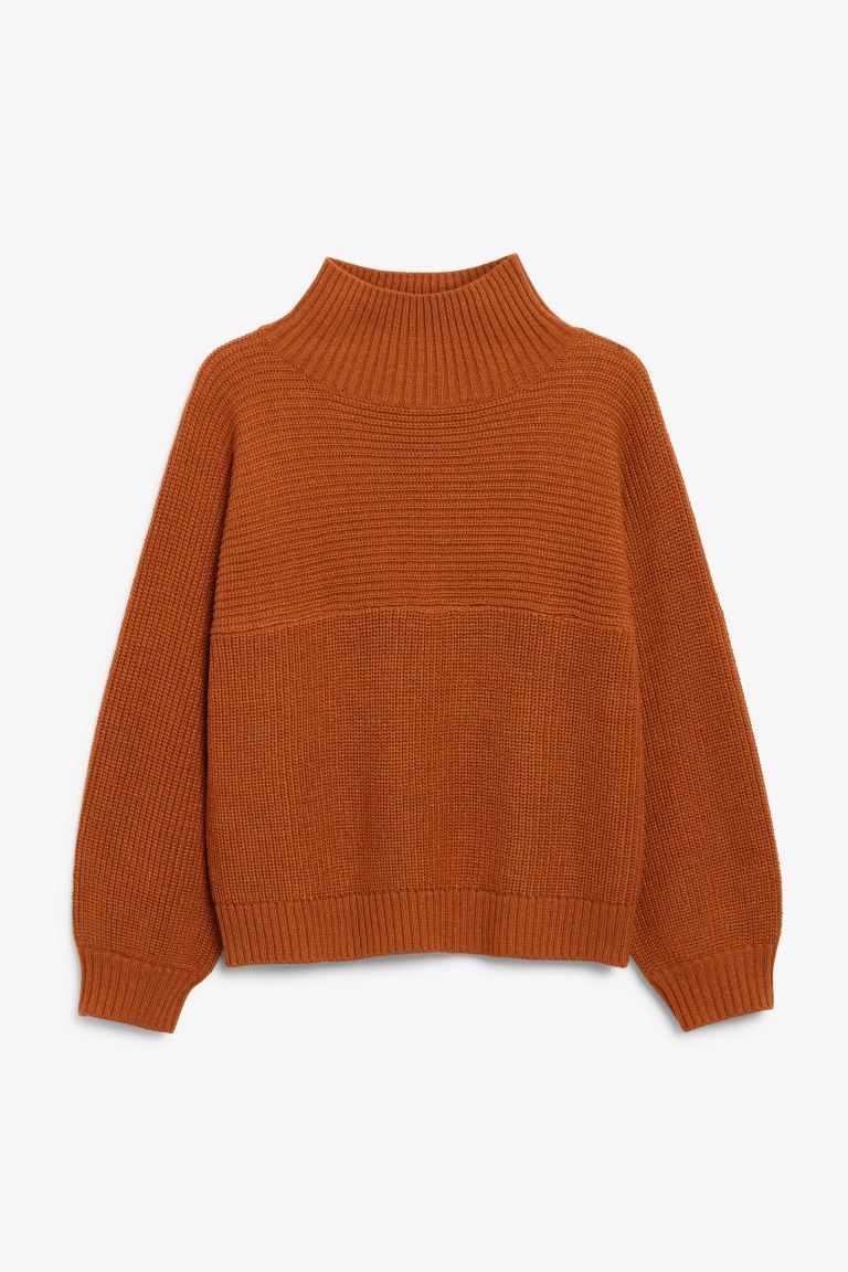 Vertical knit turtleneck sweater | H&M (UK, MY, IN, SG, PH, TW, HK)
