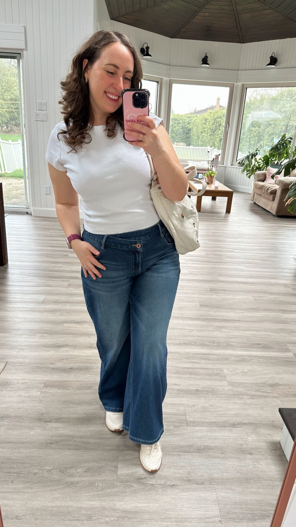 Comfy and casual 🖤

#LTKMidsize #LTKootd #LTKPetite