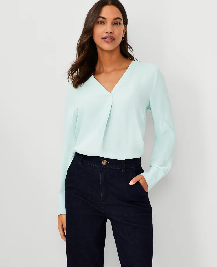 color: Effervescent Aqua

















selected | Ann Taylor (US)