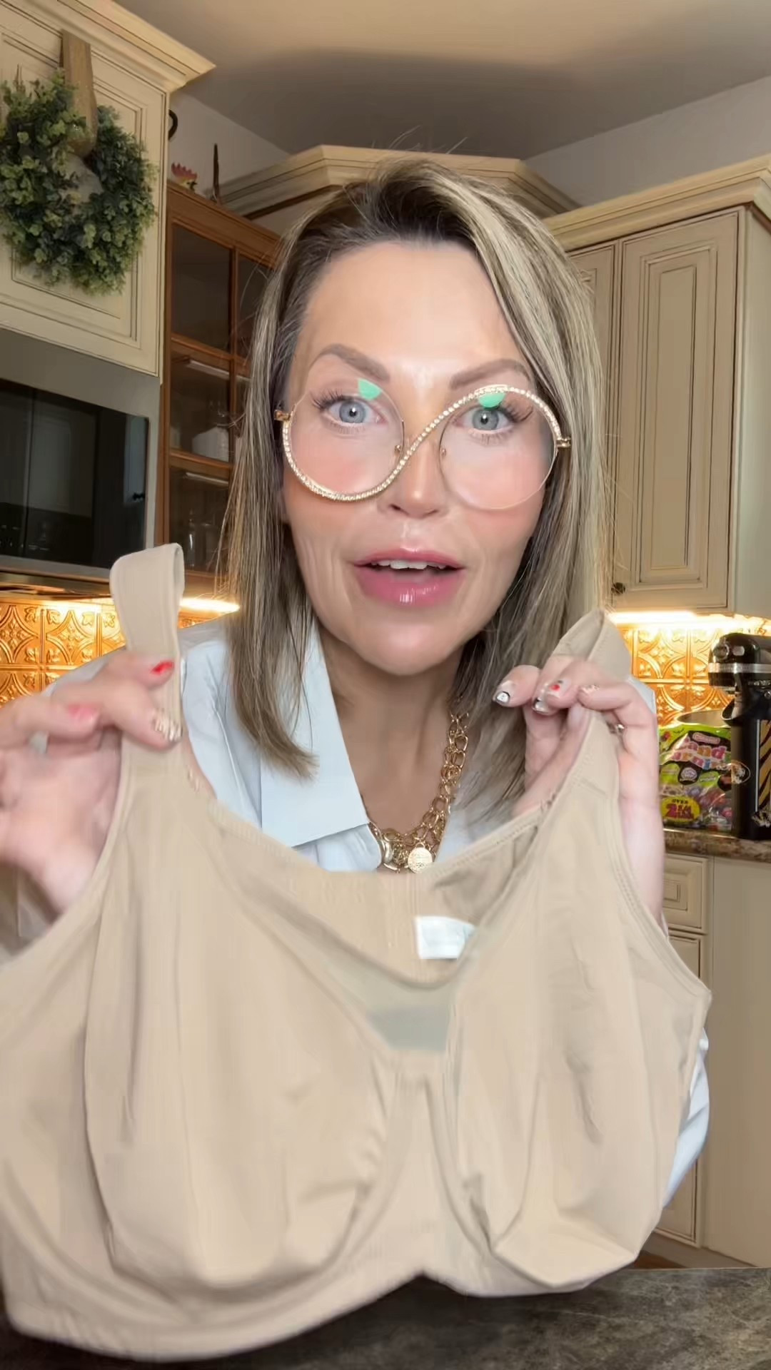 HSIA Cardi Comfort Bra gives full coverage, no padding, smooth fit, & wide straps = your all-day wear MVP 🙌 #ComfortBra #UnderwireThatWorks

#LTKMidsize #LTKOver40