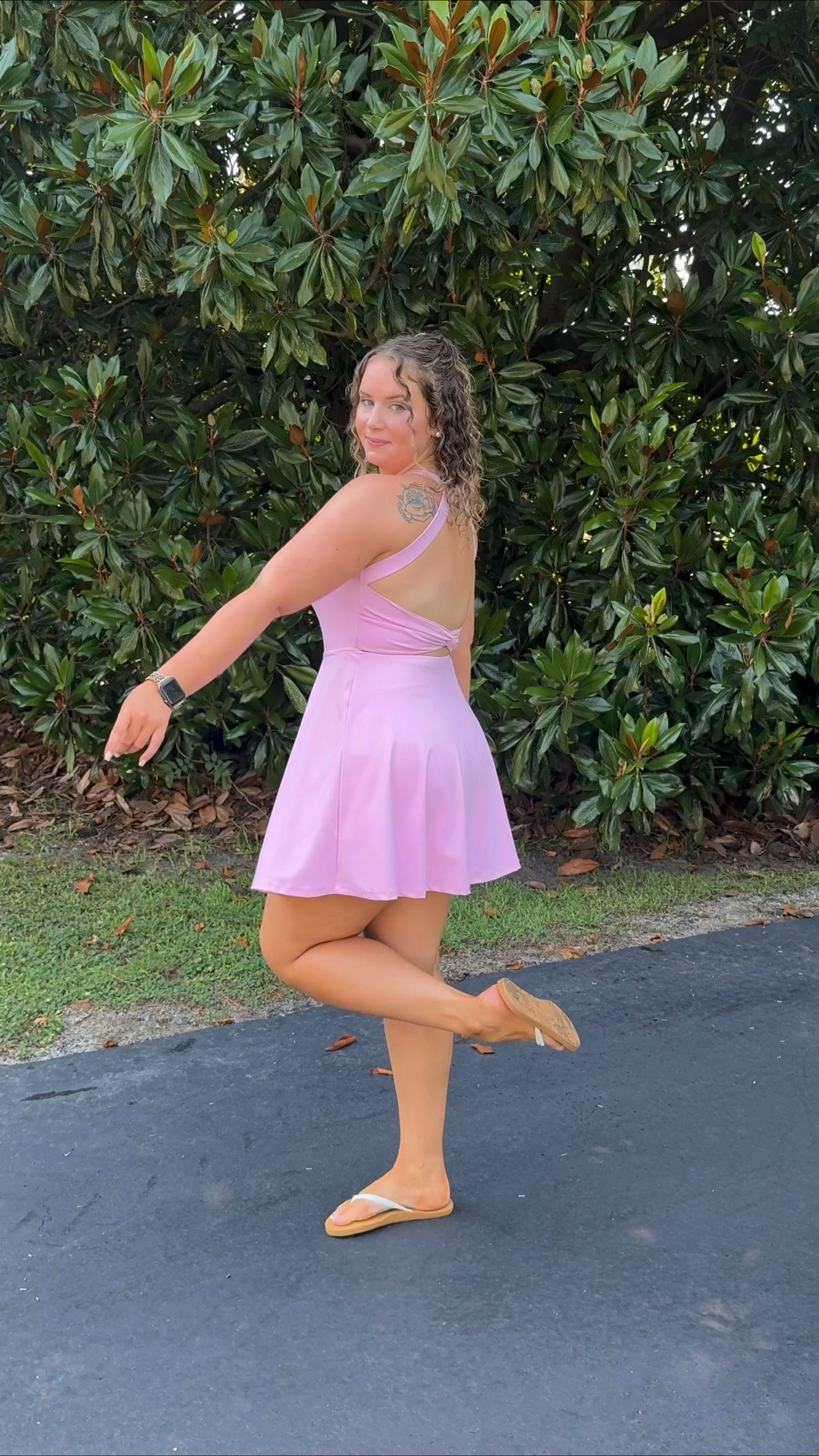 perfect every day summer wear 💕 note: the colors are off, this is the easy peezy pink and it’s definitely more of a bubble gum pink than the coral that’s pictured but still super cute! 

#LTKActive #LTKMidsize #LTKSeasonal