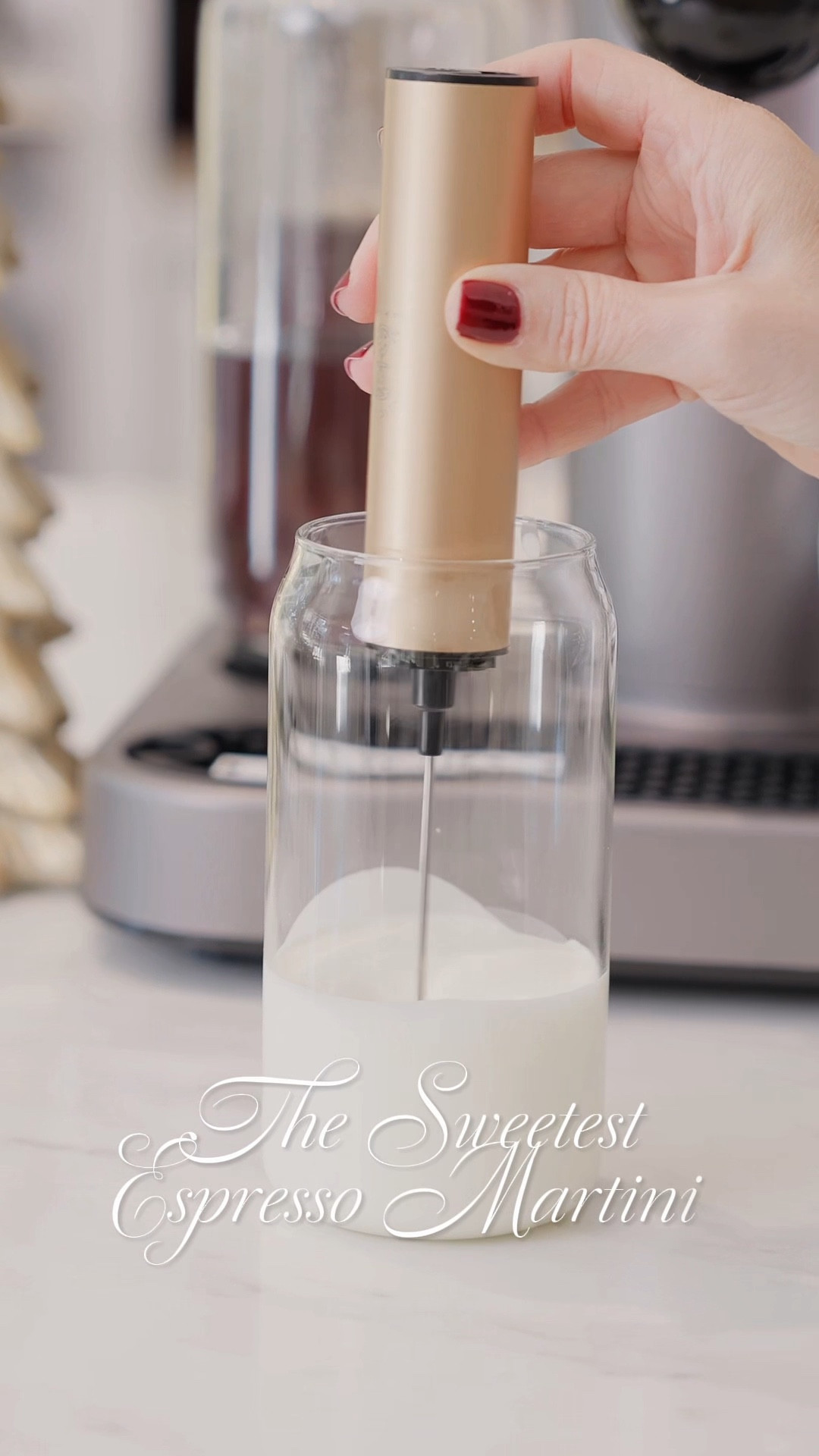 The sweetest Espresso Martini ✨ Start with whisking heavy cream, dip your rim into the cream and then into the vanilla bean sugar. Insert Espresso martini pod into your Bartesian with ice filled shaker ready.  A perfectly sweet, holiday drink!

Bartesian
Cocktail 
Espresso Martini 

#LTKHome #LTKHoliday #LTKGiftGuide