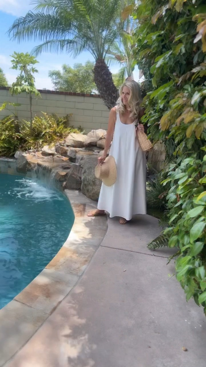 This is where elegance meets sun protect!

@ericjavits is where beauty and luxury come together! #ad 

All three of these gorgeous pieces are in the “peanut” color and go so great together. 

☀️ A-List Hat
☀️ Biza Shoulder Tote
☀️ Arika Straw Espadrille

I especially love this hat because the rim is my favorite feature, plus it provides maximum protection with the highest rating of 50+ UPF

I can wear them dressed up or casual. Great for packing too with their Squishee design that has built-in memory!

Shop Eric Javits Spring/Summer 2026 Collection at Ericjavits.com.

Use my Code DRBORAH for 10% off

Shop my LTK shop so you can go shop directly from there.

•
•
•
#embraceyouragenow #ericjavits #summerfashion