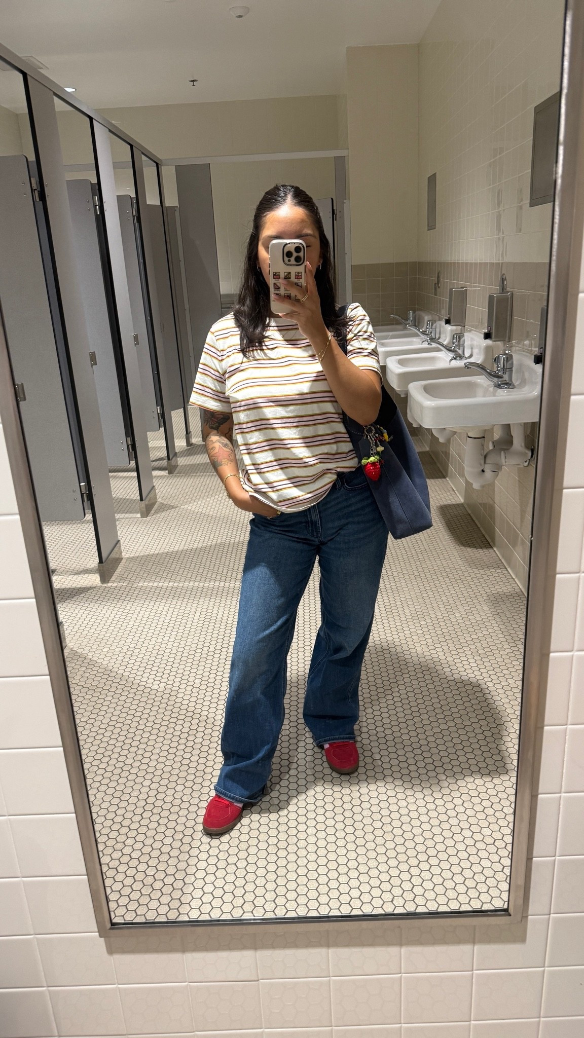 Wearing M top and size 4 jeans.  
Coach Brooklyn 34 denim blue suede

#LTKgrwm #LTKootd #LTKSaleAlert