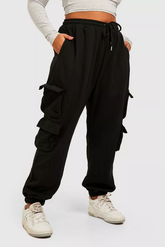 Plus Double Cargo Pocket Oversized Jogger | boohoo (US & Canada)