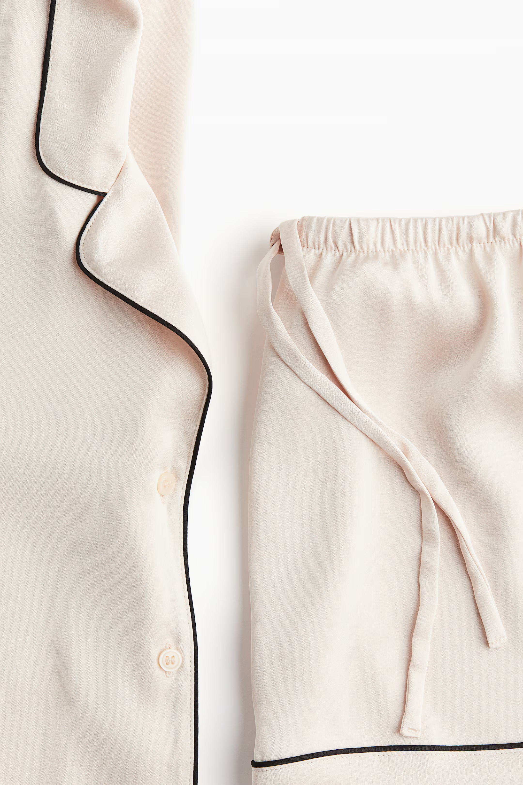 Satin pyjamas - Light beige - Ladies | H&M GB | H&M (UK, MY, IN, SG, PH, TW, HK)