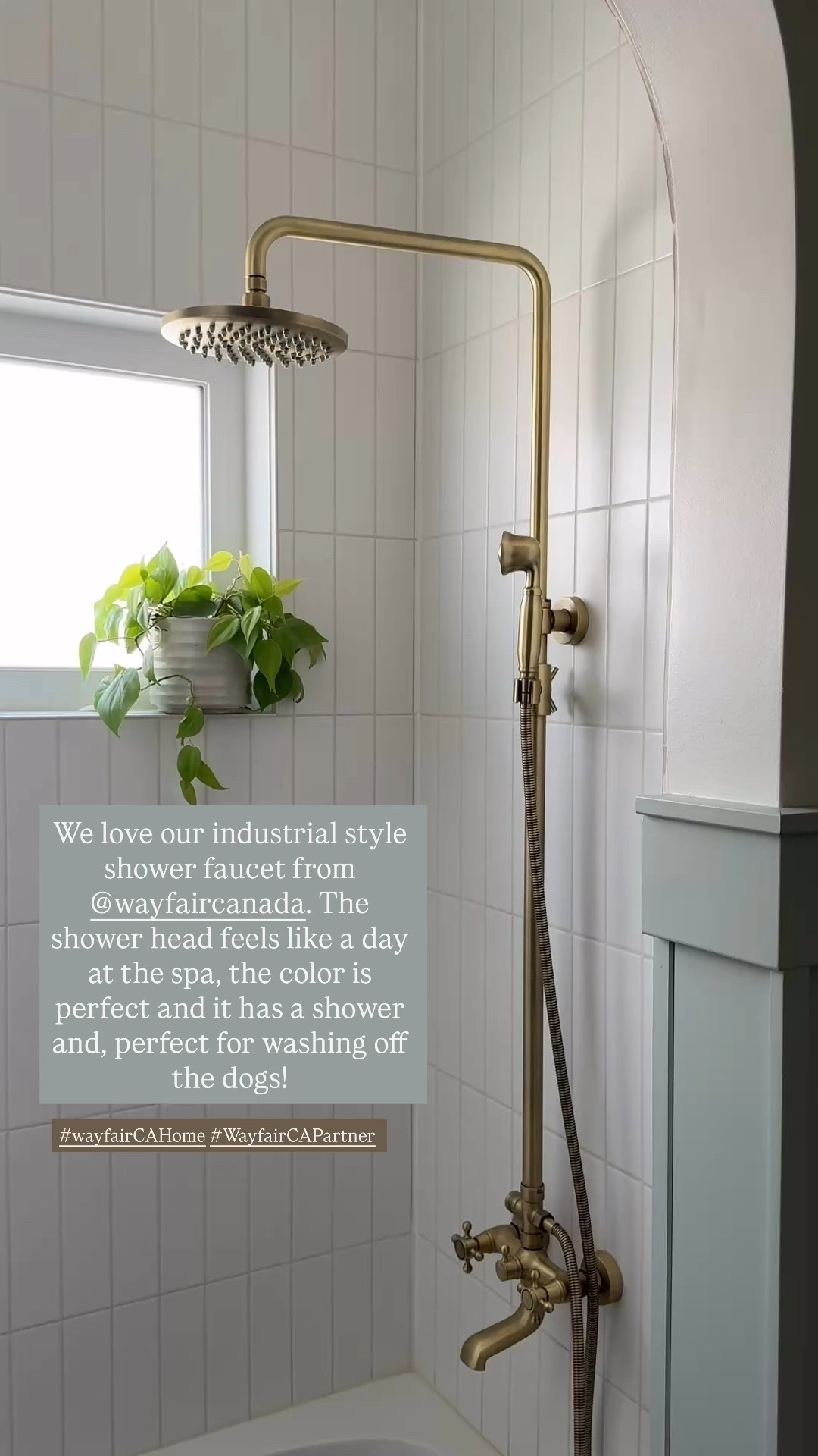 I wanted a bathroom that felt both clean and fresh but also like a warm hug! I think we achieved this with our amazing finds from @wayfaircanada.
#WayfairCAHome #WayfairCAPartner