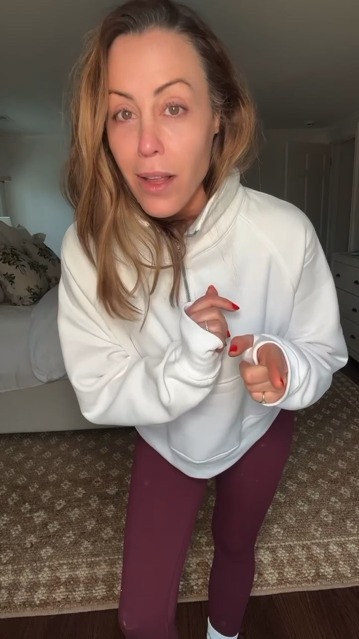 My new go-to sweatshirt for spring 😍

#LTKFindsUnder50 #LTKStyleTip #LTKFindsUnder100