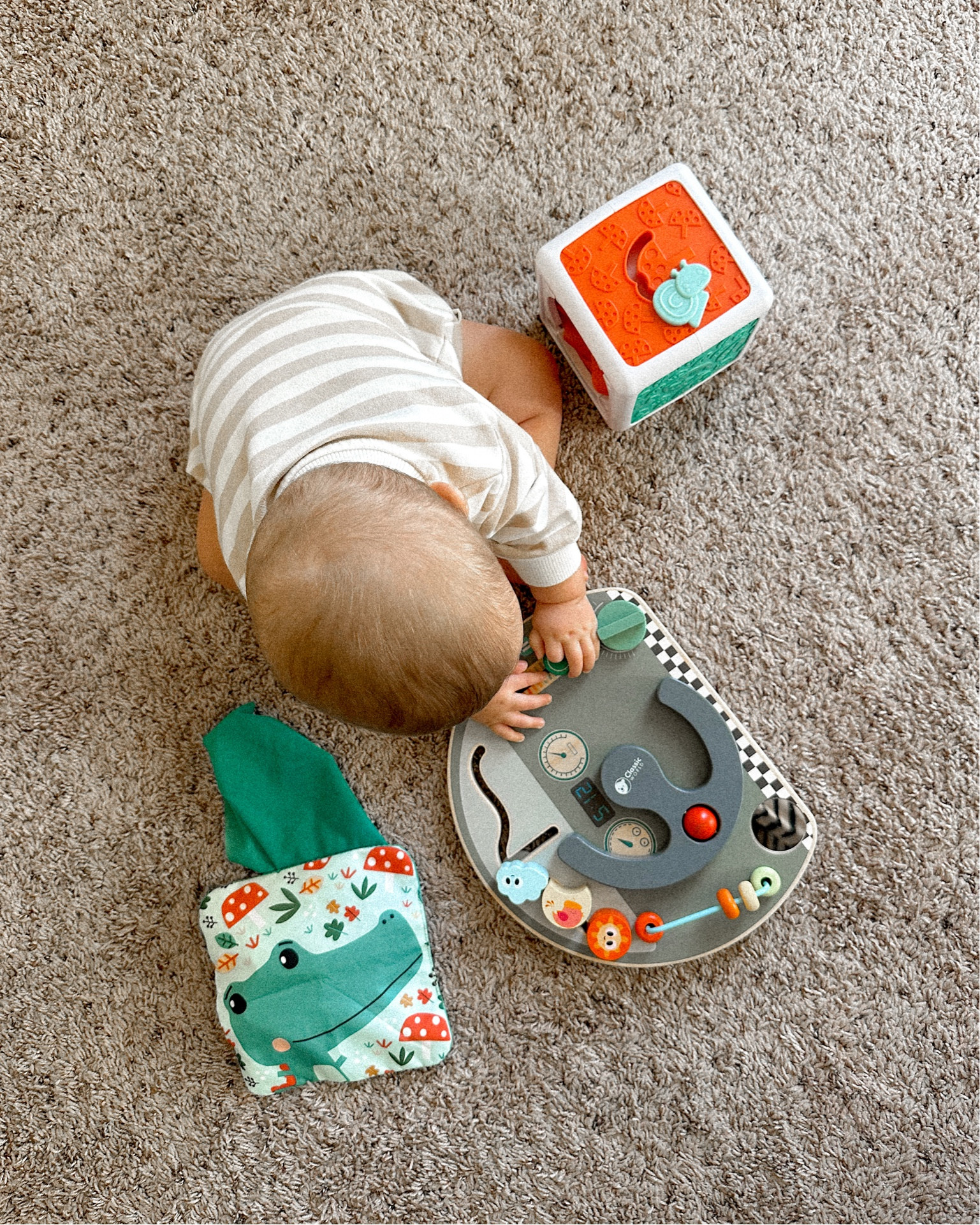 Vroom, vroom 🏎️🏁 

#LTKfamily #LTKbaby #LTKfindsunder100