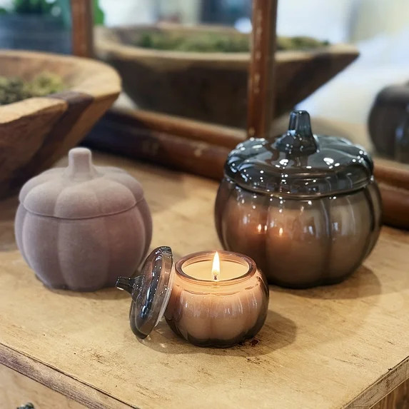 Better Homes and Gardens 3-Wick Pumpkin Jar Candle, Pumpkin Snickerdoodle Swirl, 30 oz - Walmart.... | Walmart (US)