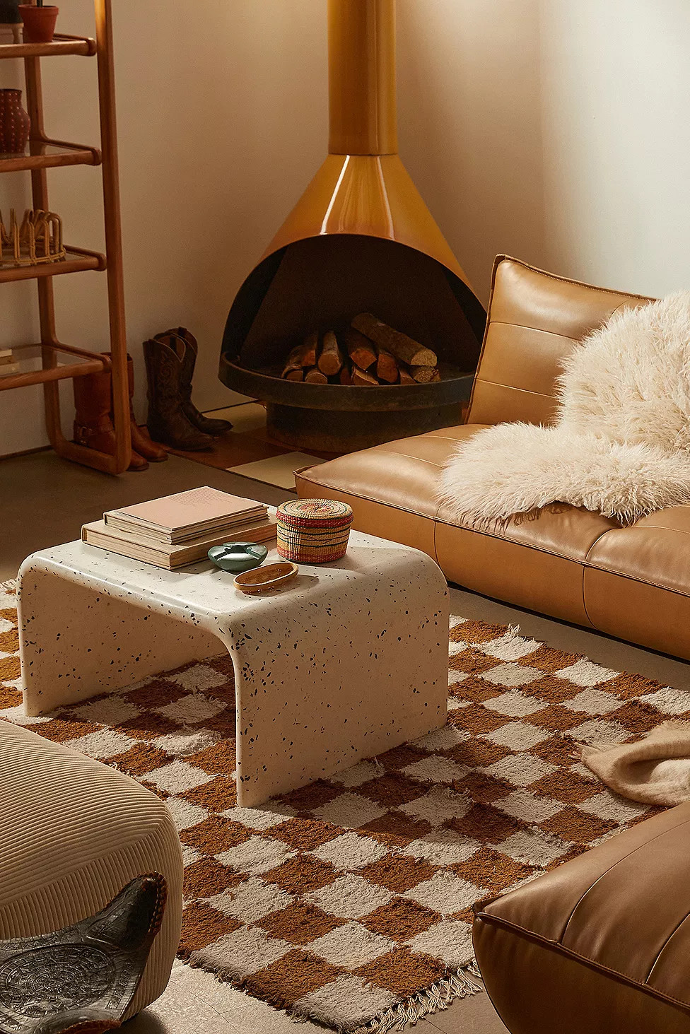 Checkerboard Terracotta 6x9 Rug | Urban Outfitters (EU)