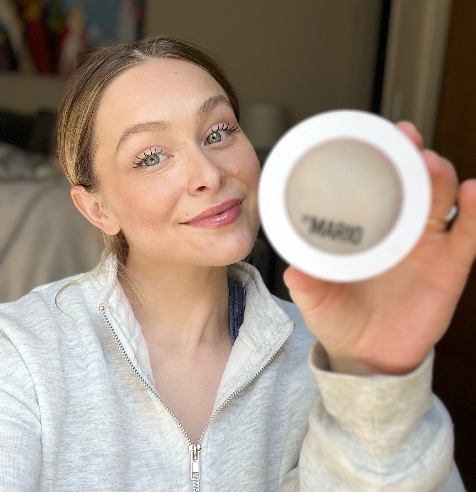PRODUCT EMPTIES! I hit the pan on this stuff. I’m amazed and have more coming immediately. This makes my mom makeup routine so fast & feel so fresh/glowy. Will forever repurchase !! 


#makeup #getreadywithme #5minutemakeup #makeupbymario 

#LTKbeauty #LTKfindsunder50 #LTKstyletip