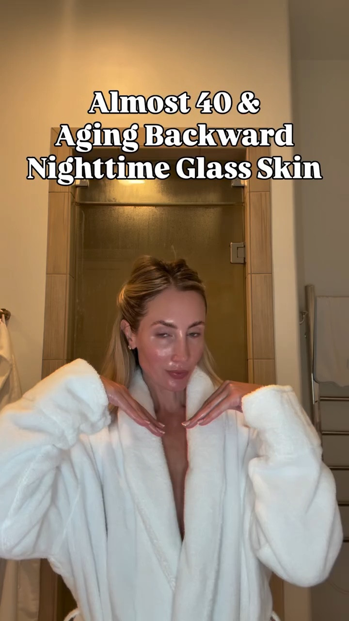 I’m almost 40, this is my glass skin routine!

(FB)