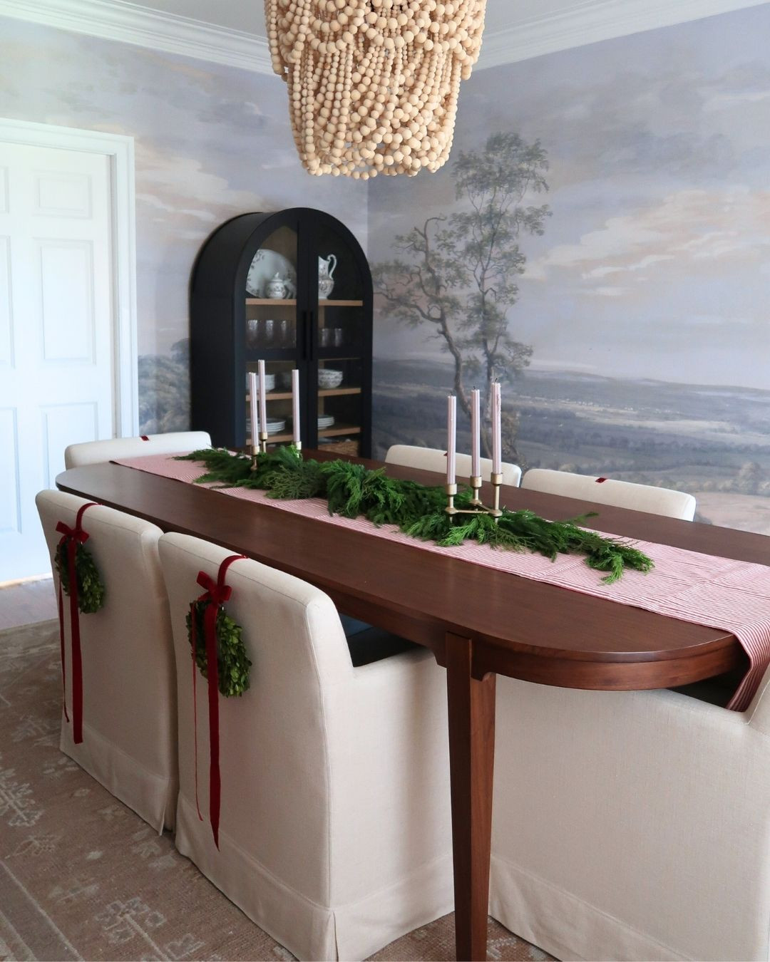Touches of Christmas in my dining room 

 #LTKHoliday #LTKSeasonal #LTKHome