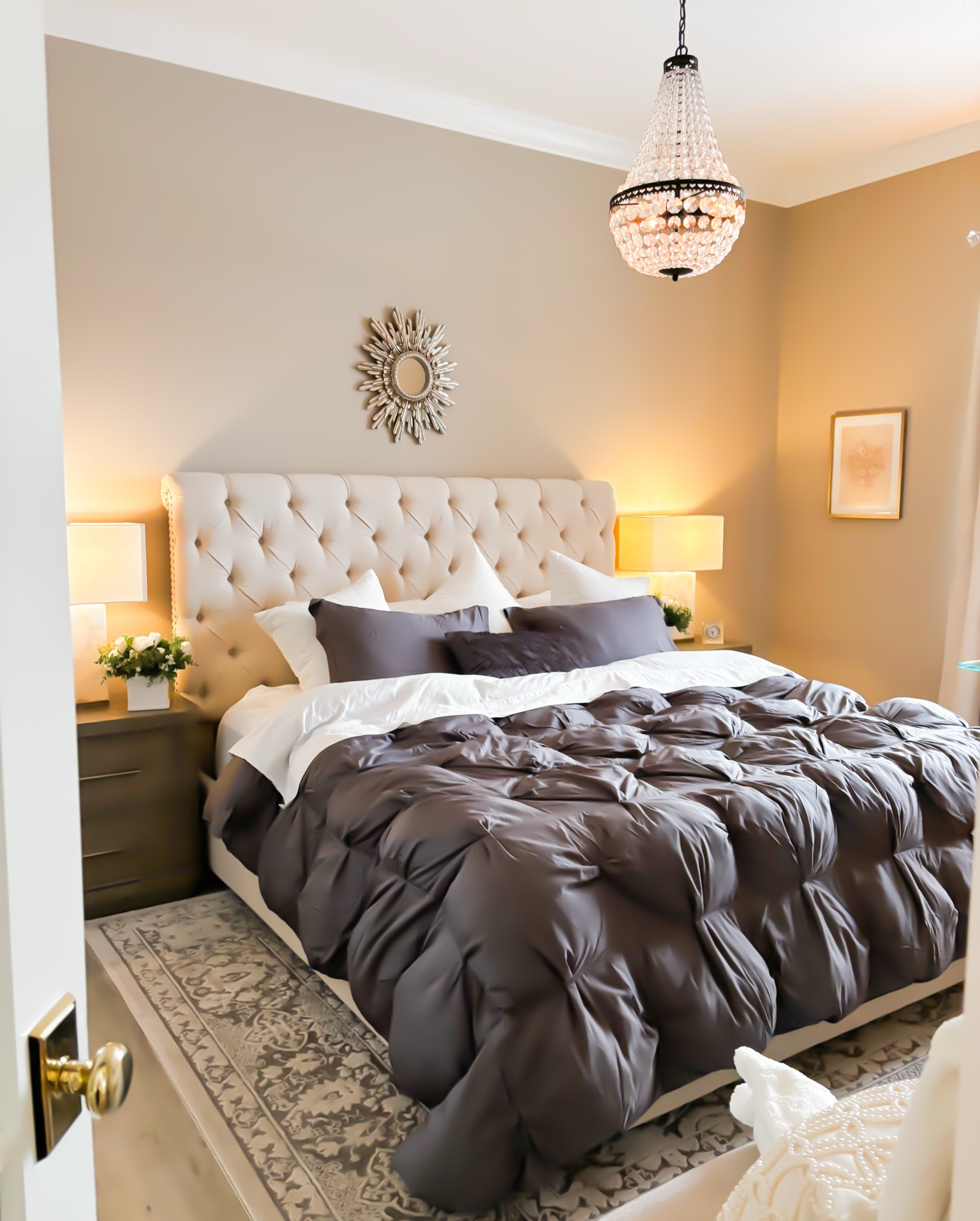 Bedding cozy comforter Sunday citizen chic bedroom 

#LTKHome #LTKMothersDay #LTKdayinmylife