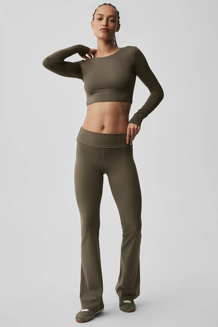 Alosoft Crop Finesse Long Sleeve | Alo Yoga (US)