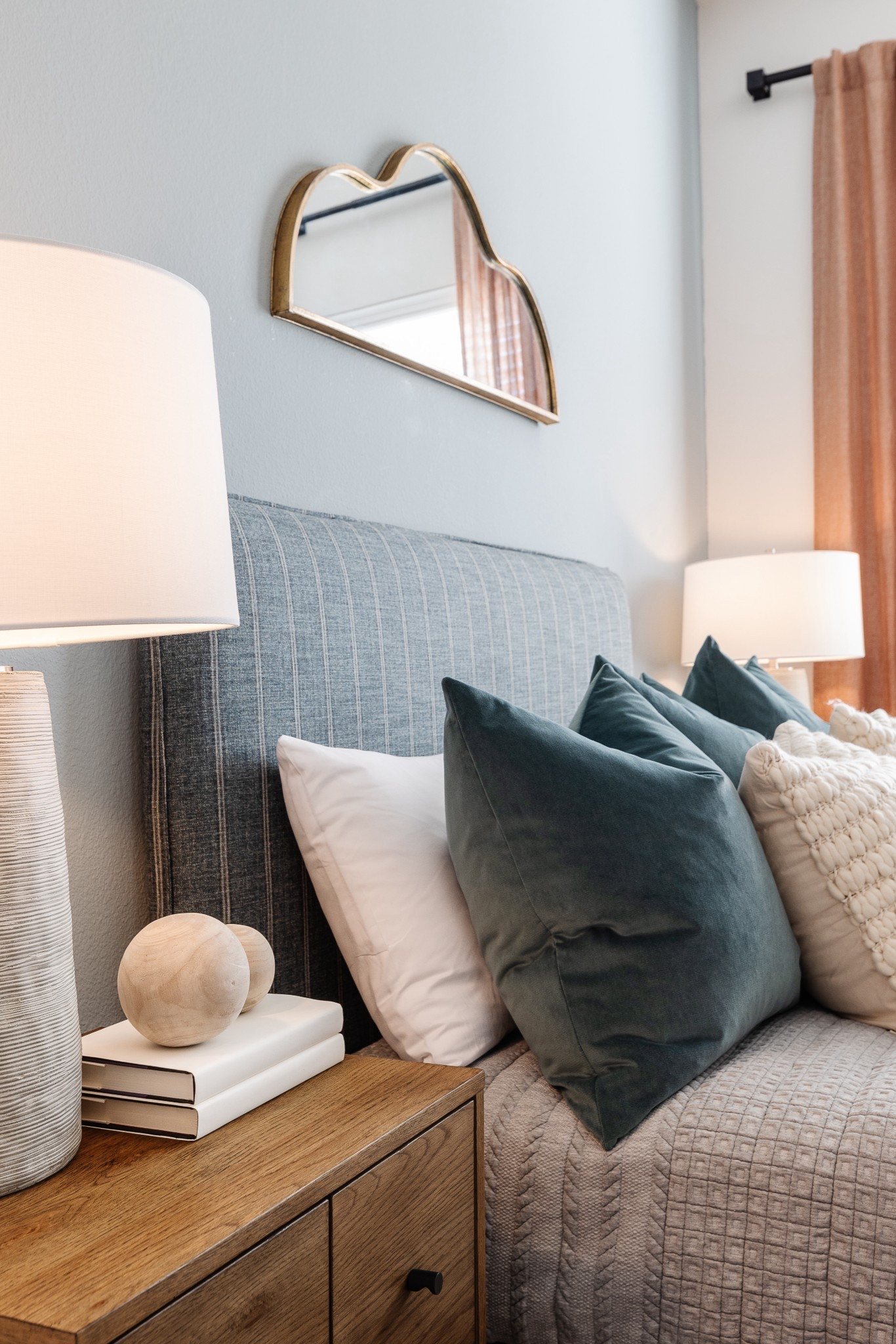 Dreaming of a room like this? ☁️🩶✨Shop here to bring your dream to life.✨

#LTKselfcare #LTKHome #LTKgrwm