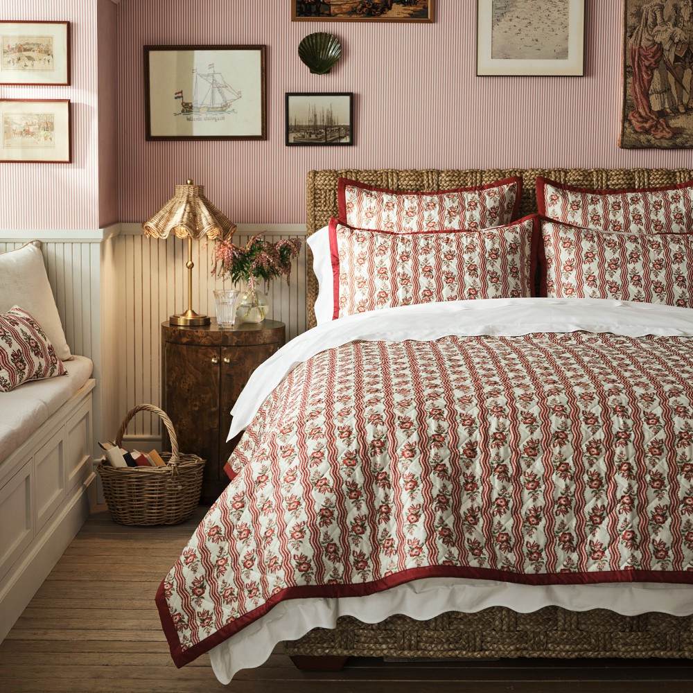 Hill House x Williams Sonoma Home Peony Scallop Striped Quilt & Shams | Williams-Sonoma