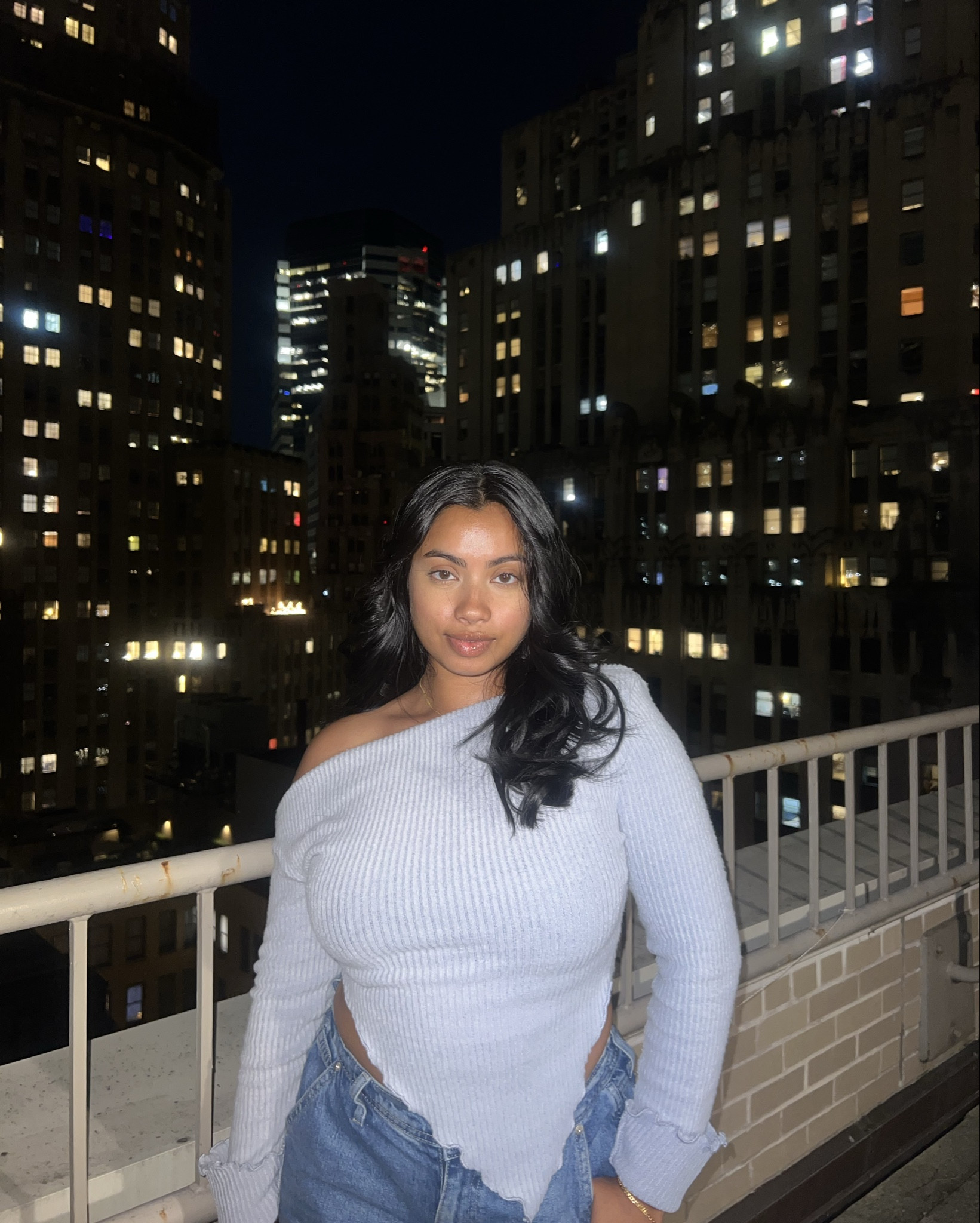 Off the shoulder moment in NYC 🩵 


#LTKStyleTip #LTKFindsUnder50