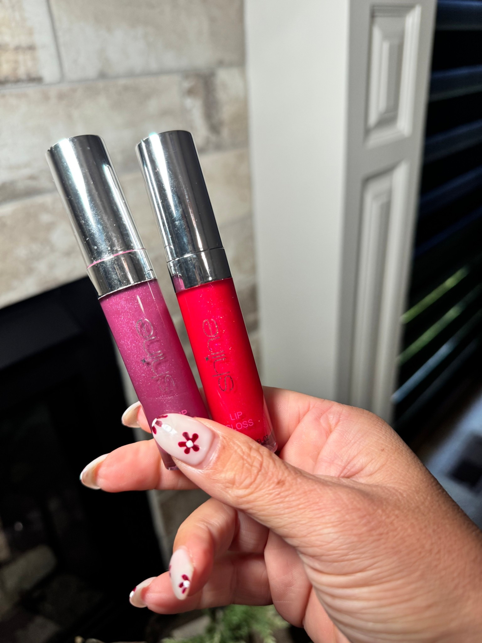 Love these colors!



#LTKBeauty #LTKSaleAlert #LTKFindsUnder50