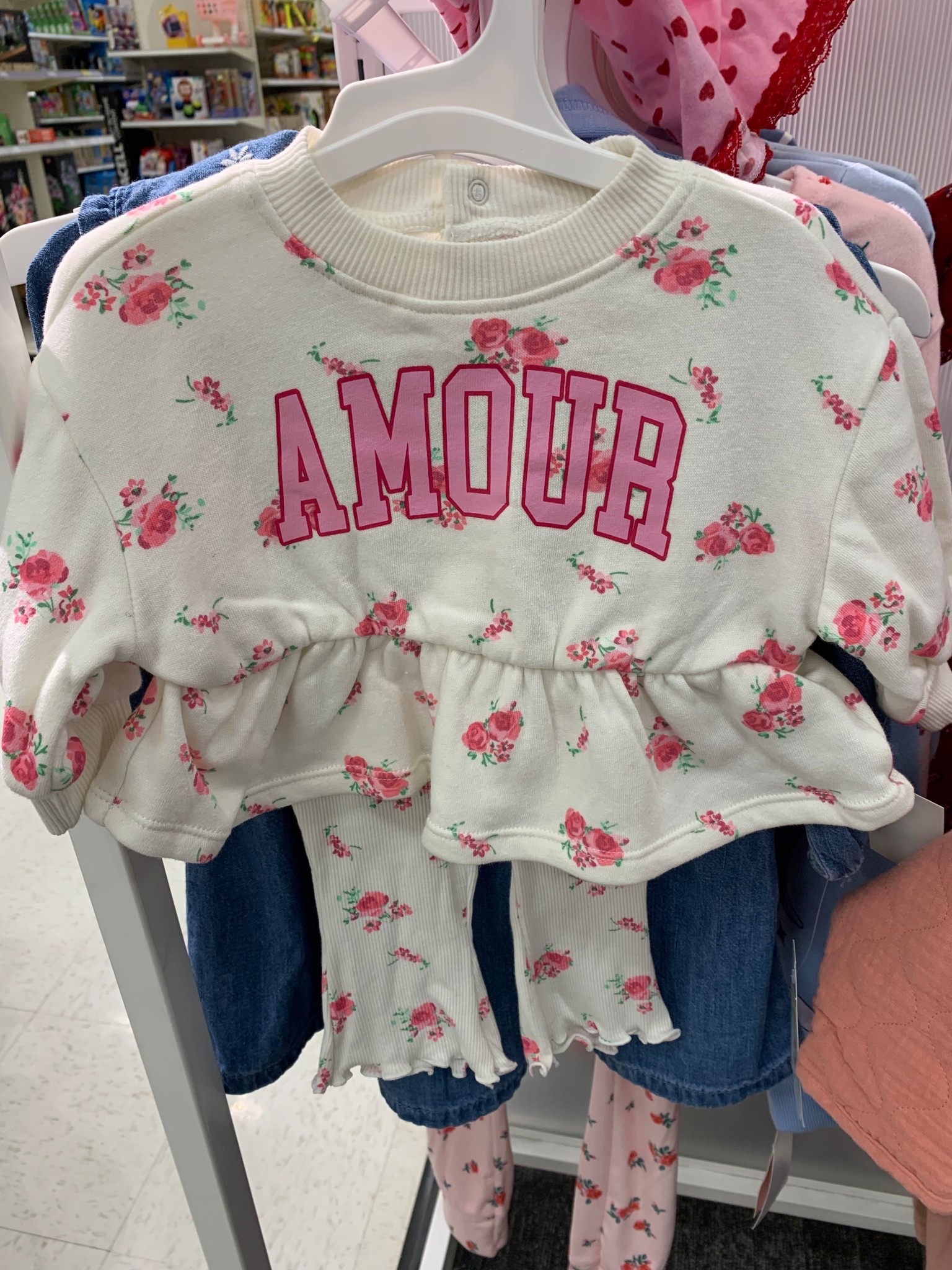 Valentine’s Day baby girl outfit 

#LTKValentine