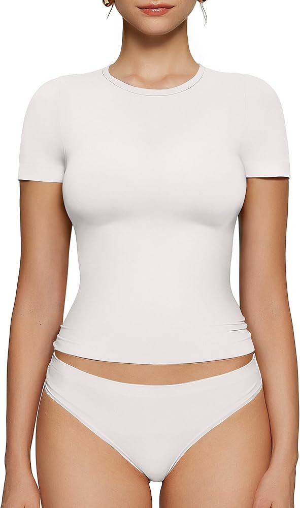 OEAK Womens T-Shirts Short Sleeve Shirts Crew Neck Basic Tees Soft Smoothing Seamless Tshirts Sli... | Amazon (US)