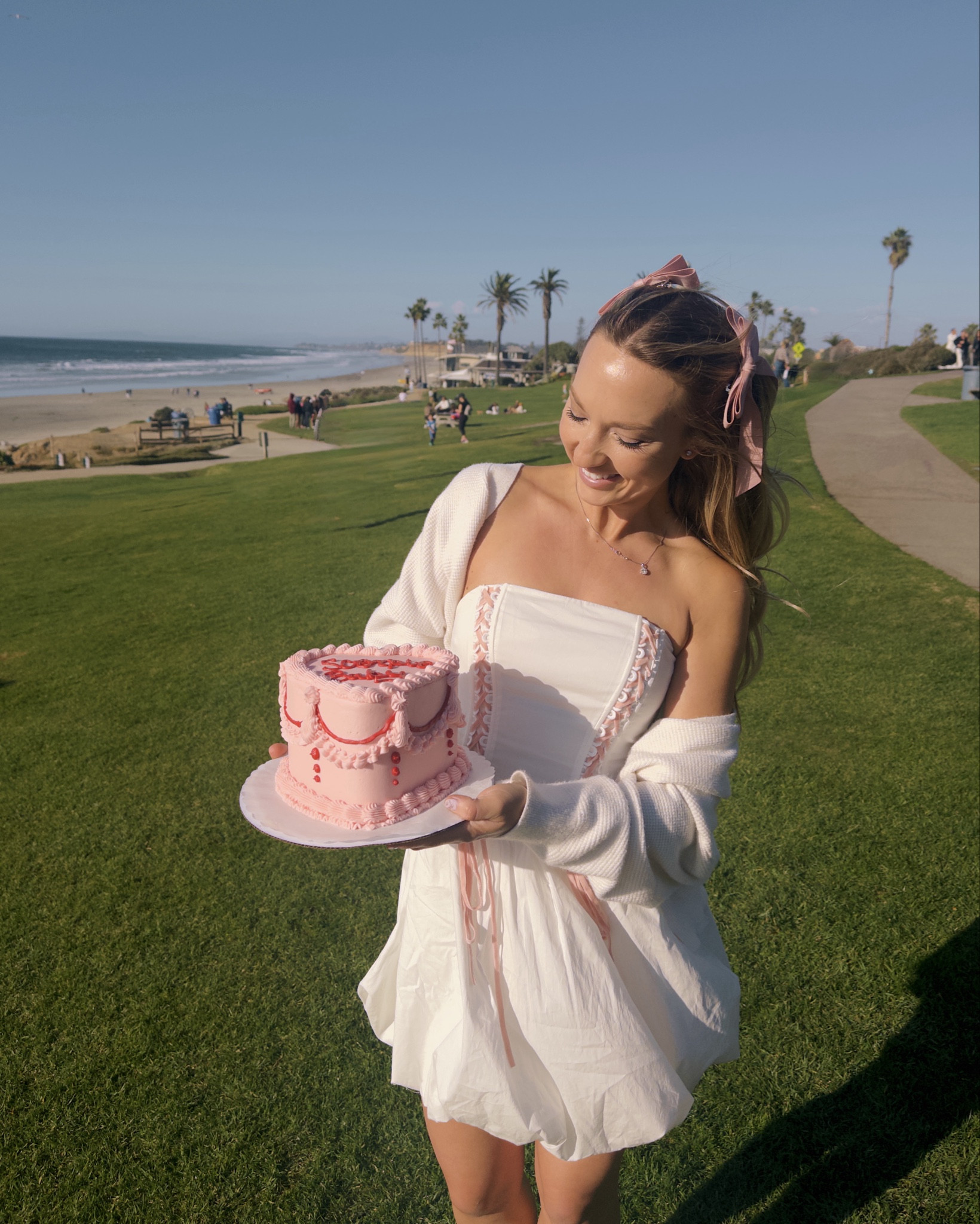 Bday fit 🎀🌸💗

#LTKStyleTip #LTKSeasonal #LTKFindsUnder100