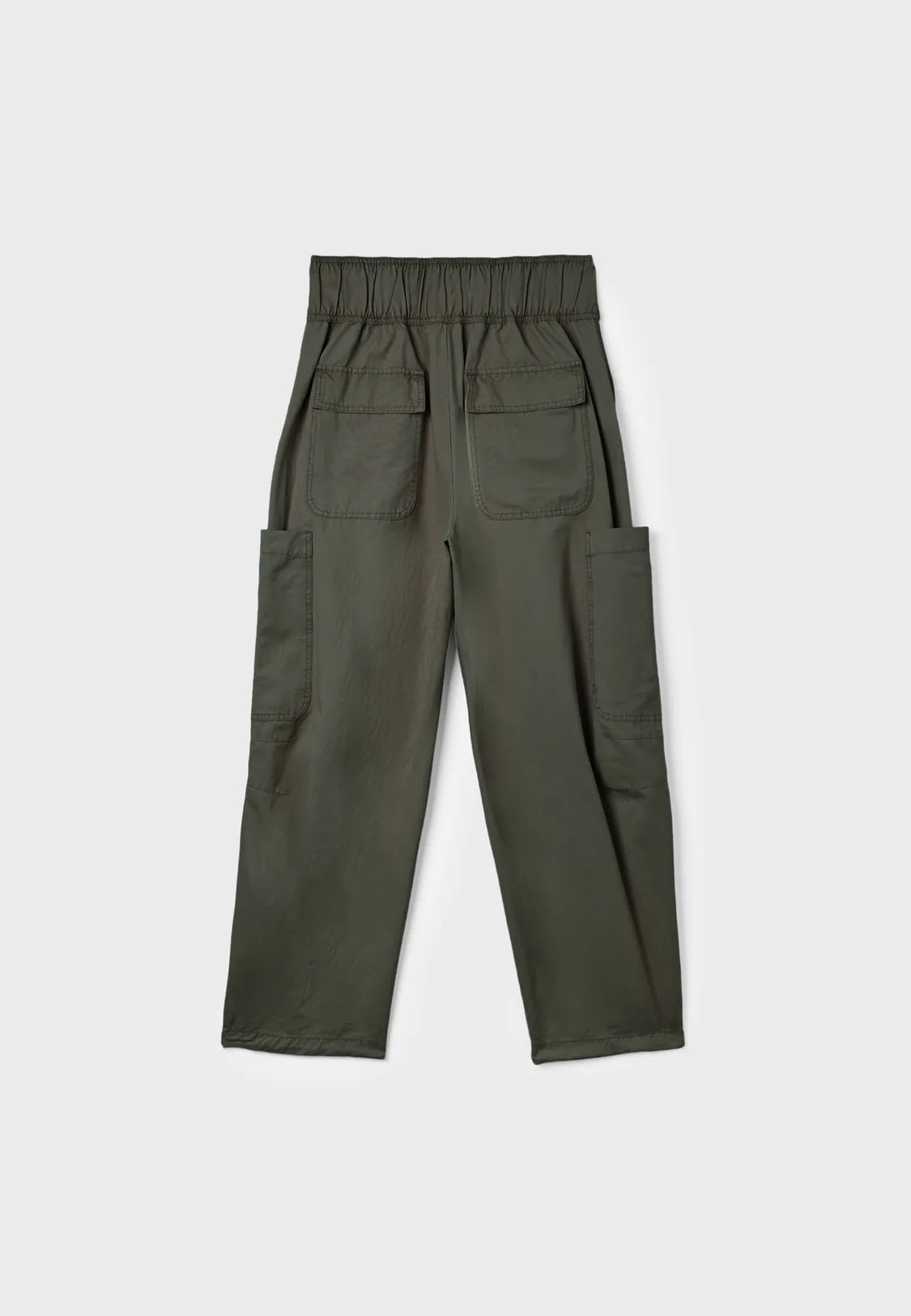 Cargo-Hose mit Taillendetail | Stradivarius DE
