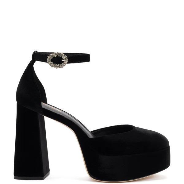 Ari Pump In Black Velvet | Larroude