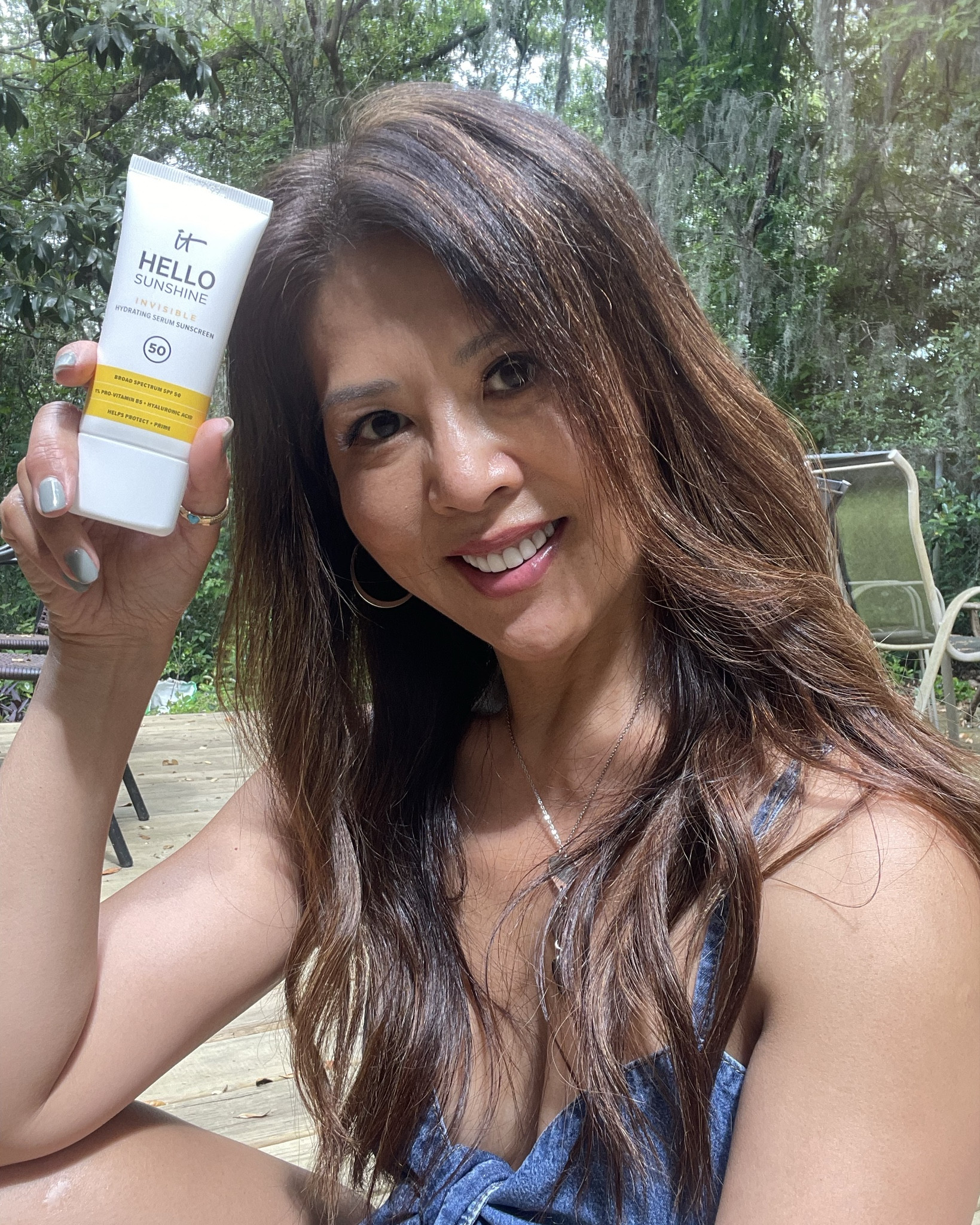 Invisible sunscreen for face spf50. This one is invisible SPF 50 with hydrating serum and makeup primer all in one. itcosmetics 

#LTKfindsunder50 #LTKbeauty