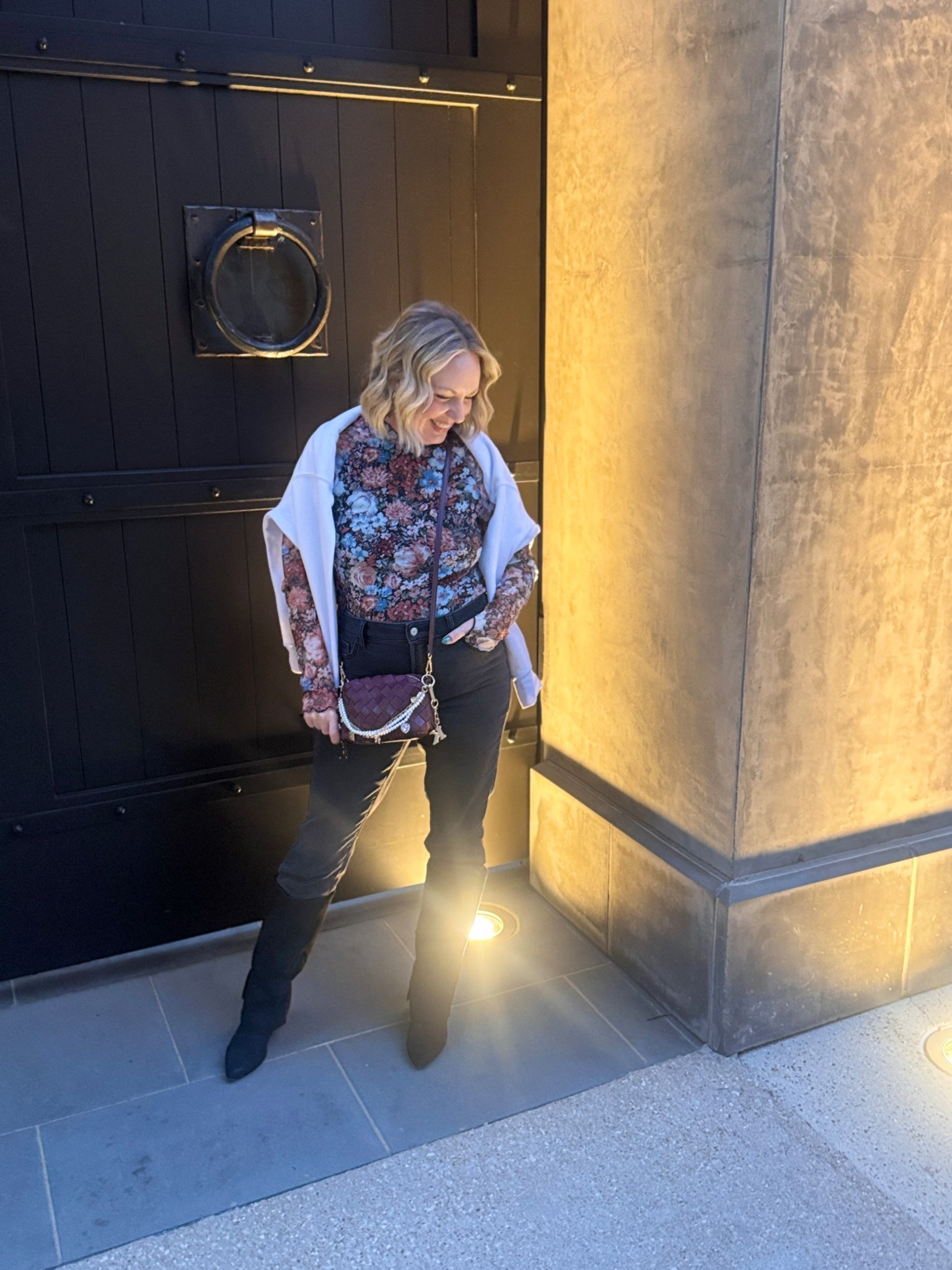 Medium 

#LTKSaleAlert #LTKOver40 #LTKGiftGuide