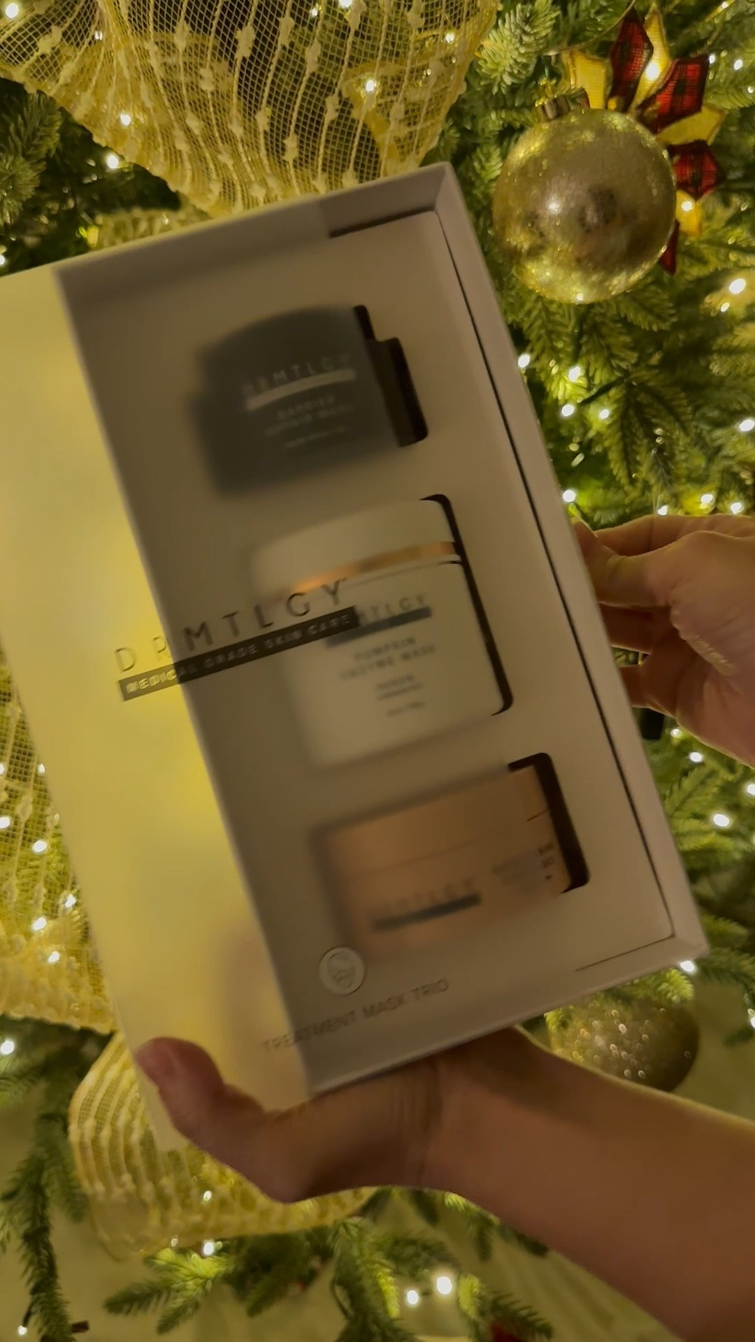 Gifting Season ✨🧖‍♀️🎁

This treatment trio is great for any age ! Who doesn’t love the gift of skincare !? 

#LTKGiftGuide #LTKHoliday #LTKselfcare