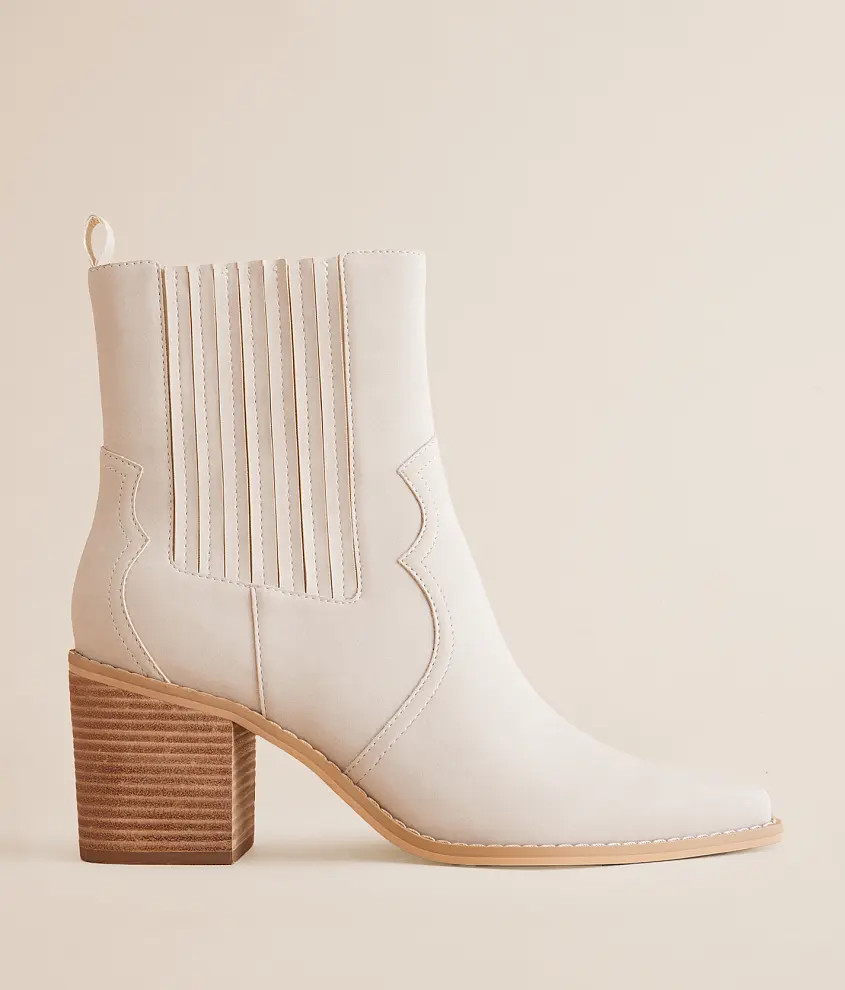 Addison Ankle Boot | Buckle