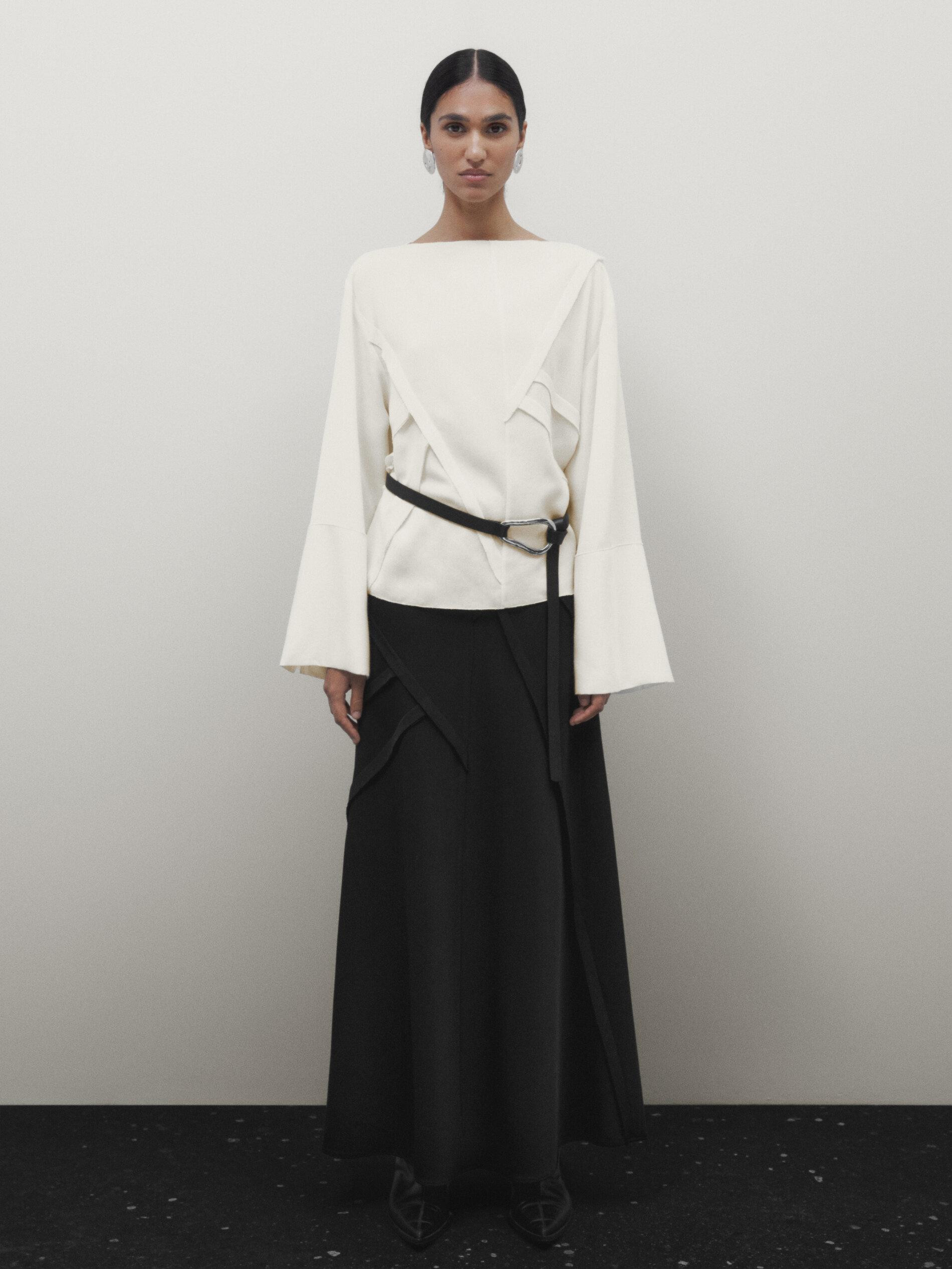 Loose-fitting blouse with seams - Limited Edition | Massimo Dutti UK