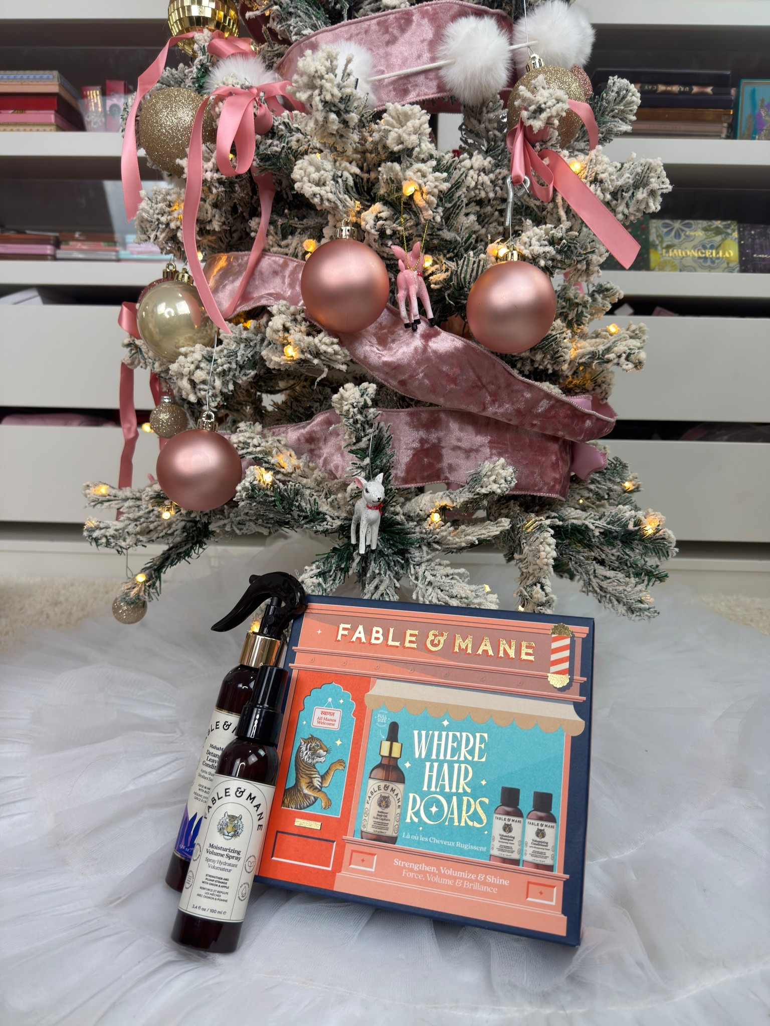 Looking for new hair products to keep your hair glossy and hydrated this winter? I've got you! #haircare #hairoil #hair

#LTKBeauty #LTKOver40 #LTKHoliday