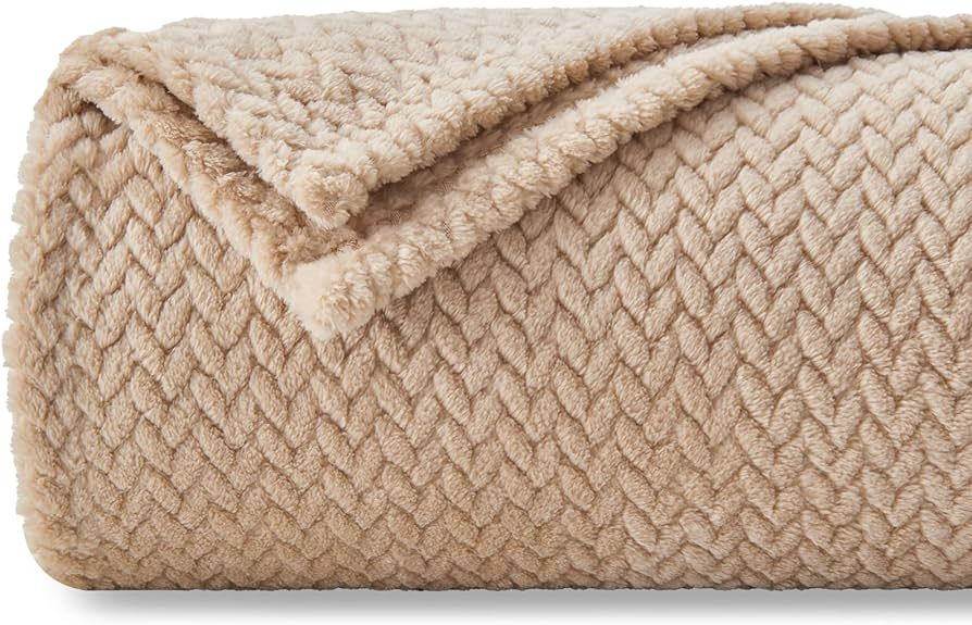 NEWCOSPLAY Super Soft Throw Blanket Brown Premium Silky Flannel Fleece Leaves Pattern Lightweight... | Amazon (US)