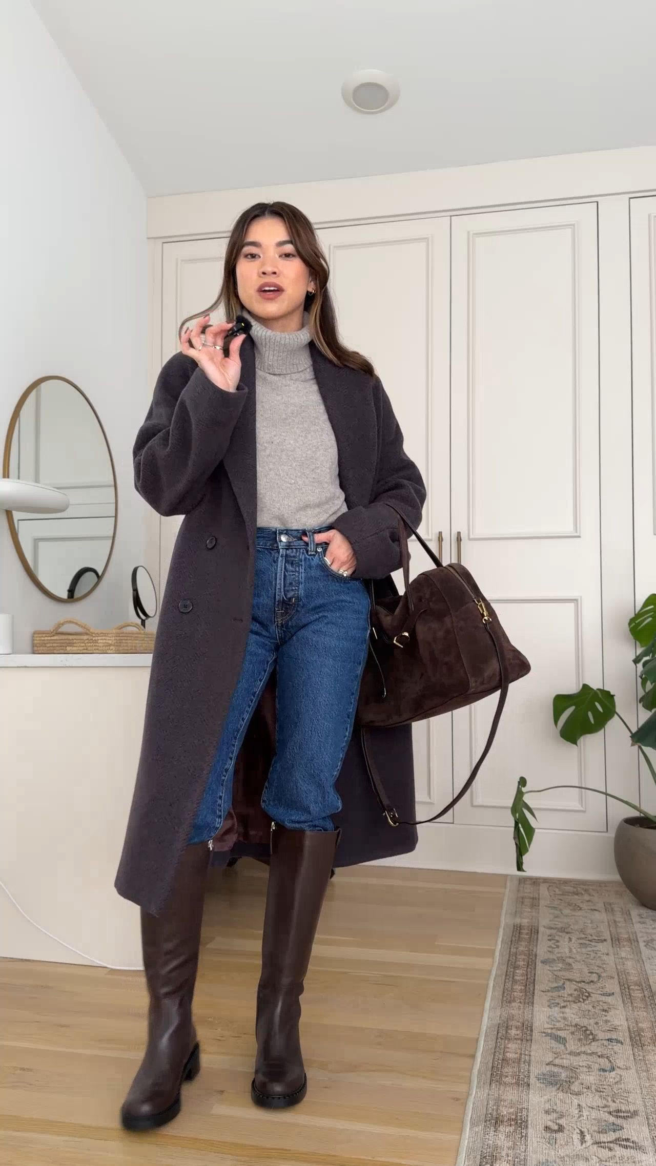 Sizing info: Jeans 24 Petite in Greendale Wash, Turtleneck XS in Warm Heather Grey, Coat XXS in herringbone!
petite fashion, get dressed with me, outfit inspiration, ootd, nashville outfit, Nashville influencer, petite style, vacation style, casual outfits, mom style, petite pants, winter dress, winter outfit, winter pants, winter outfit inpso, winter outfit idea, winter top, winter style, winter sweater, cozy sweater, cold weather sweater, cold weather outfit, winter bag, winter purse, denim, jeans, jacket, winter jacket, winter coat, trench coat, warm coat, 

 

#LTKHoliday #LTKSeasonal #LTKPetite