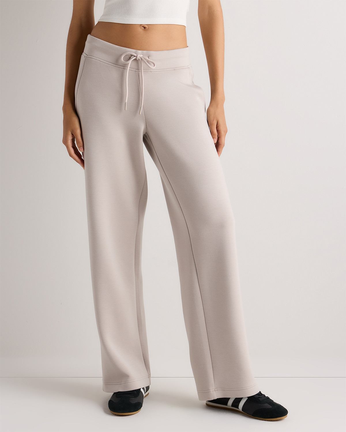 Quince | Women's CloudComfort Wide Leg Pants in Black, Size Medium, Tencel | Quince