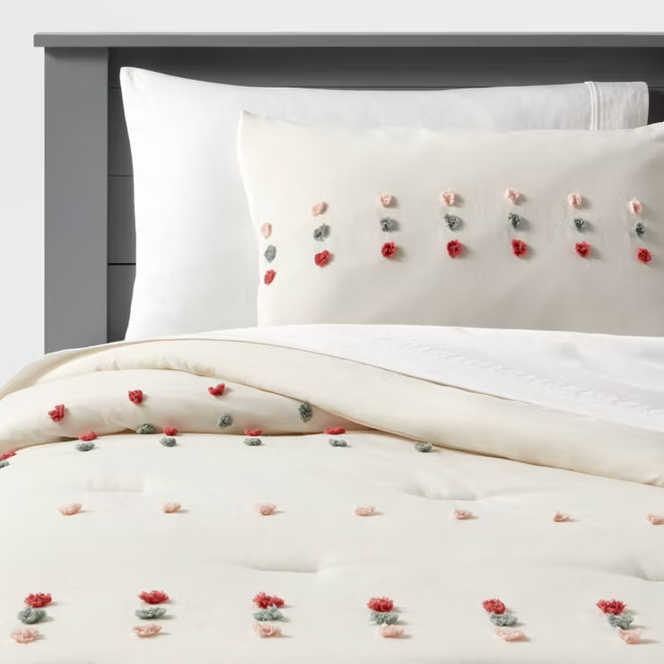 Pom Comforter Set - Pillowfort™ | Target