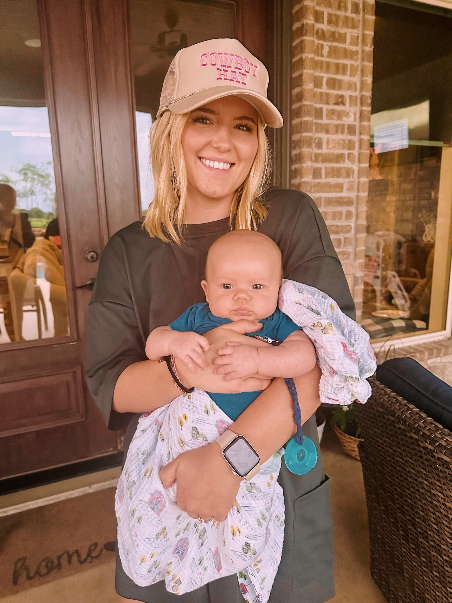 Summer nights as an AUNTIE💙 


#LTKActive #LTKFindsUnder50 #LTKBeauty