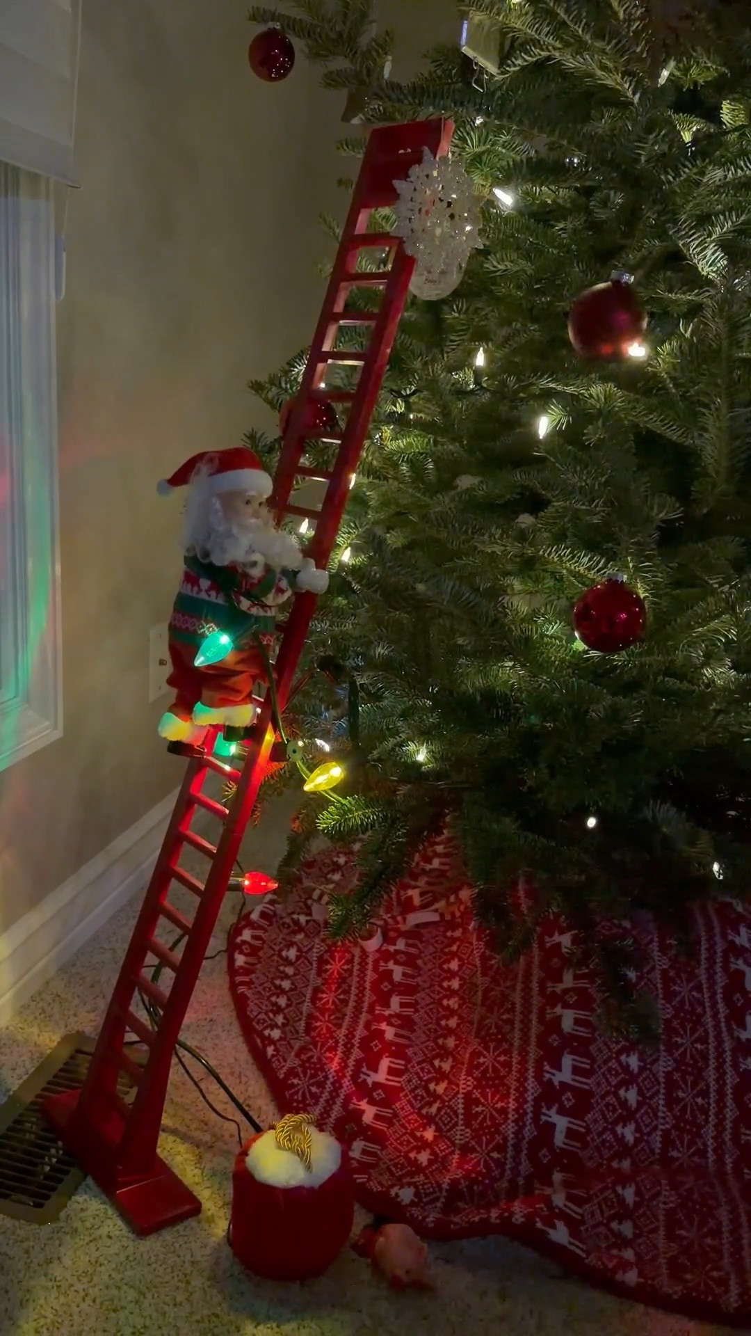 we love our climbing Santa decoration! ❤️

#LTKHome #LTKHoliday #LTKSeasonal