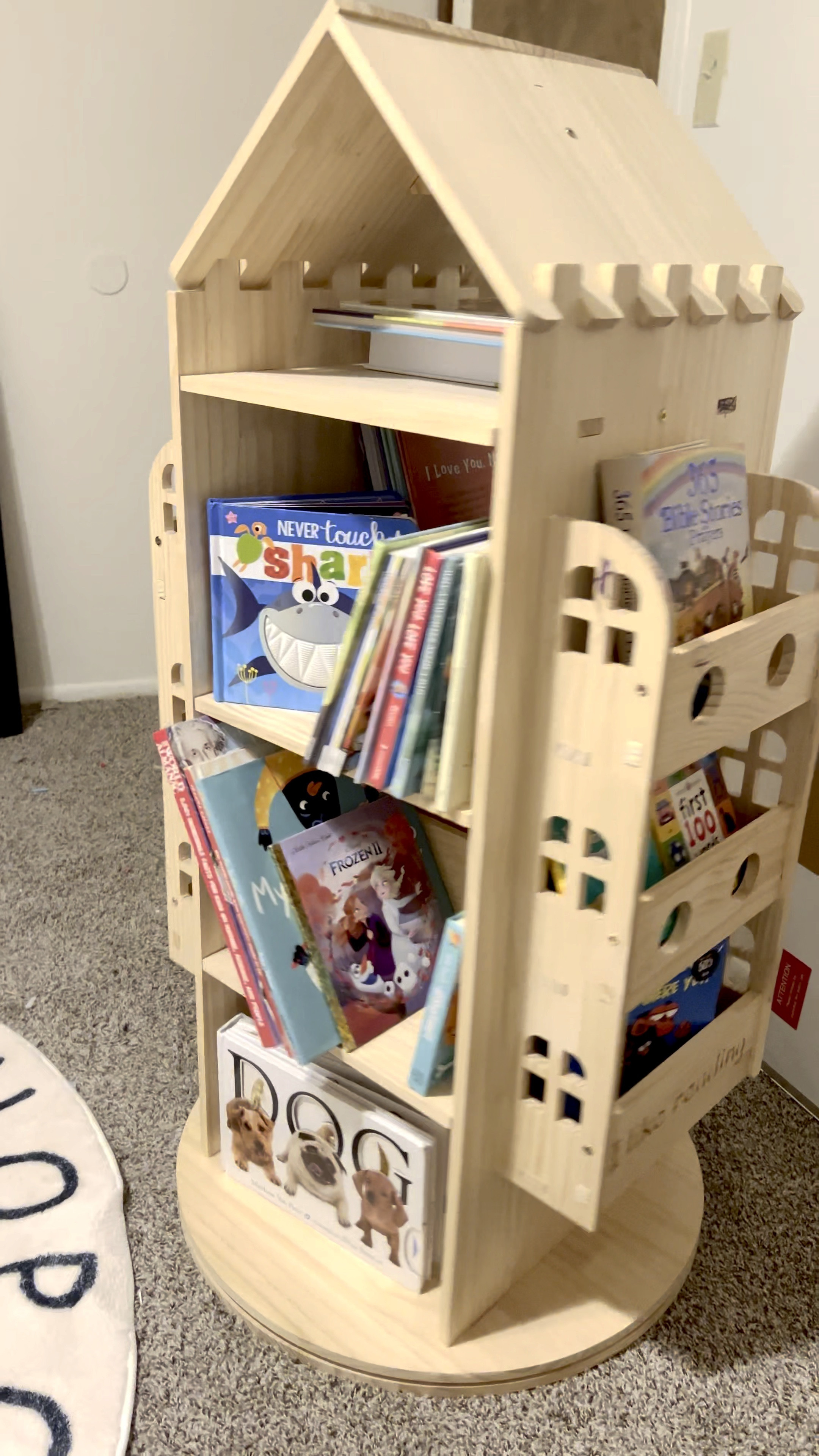 Heehee Rotating Bookshelf 360 Display Floor Standing Bookcase