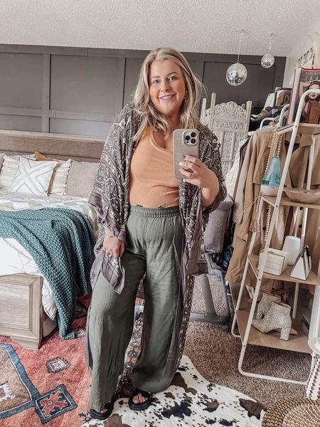 Linen pants
Spring style
Outfit Inspo


#LTKsalealert #LTKstyletip #LTKmidsize